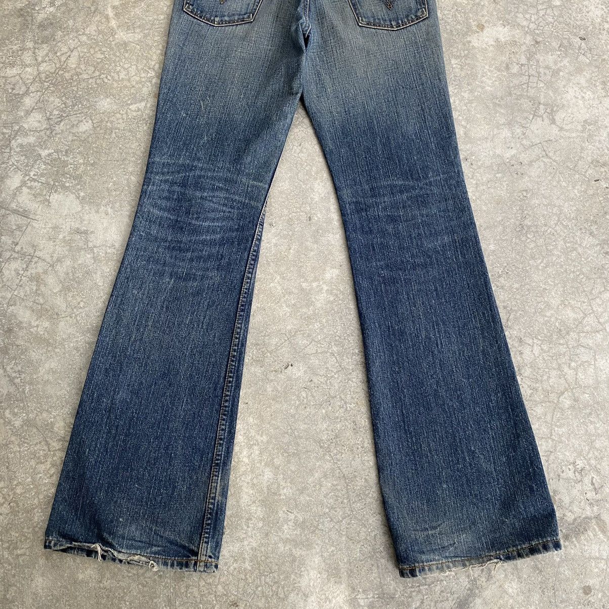 Levi's Vintage Levis 517 Faded Muddy Blue Bootcut Flared Jeans Size US 32 / EU 48 - 11 Thumbnail