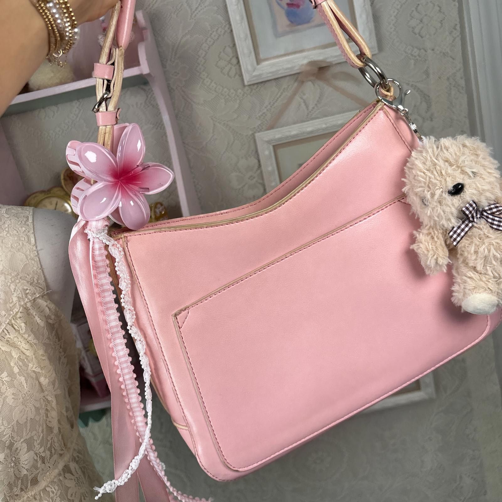 Apt. 9 y2k pink faux leather coquette purse Size ONE SIZE - 3 Thumbnail