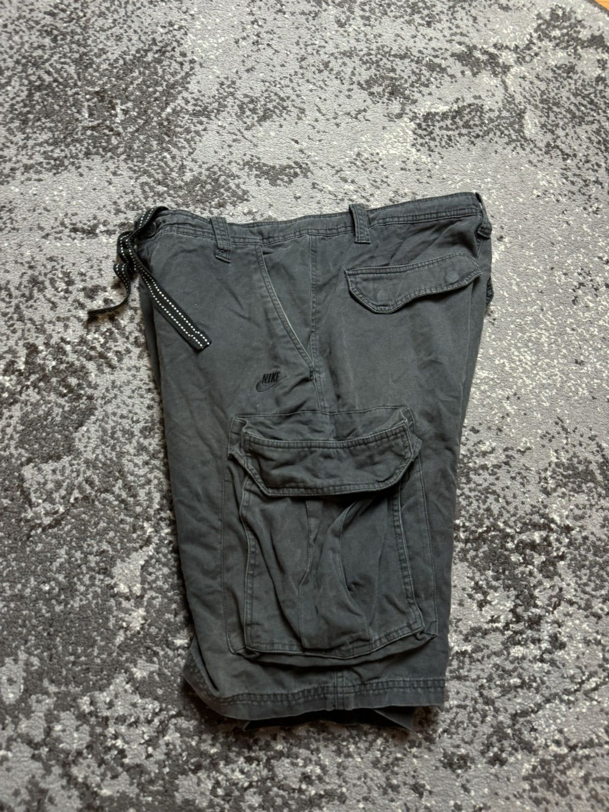 Nike × Vintage Vintage Y2K Nike Swoosh Military Baggy Cargo Shorts Drill Size US 34 / EU 50 - 8 Thumbnail