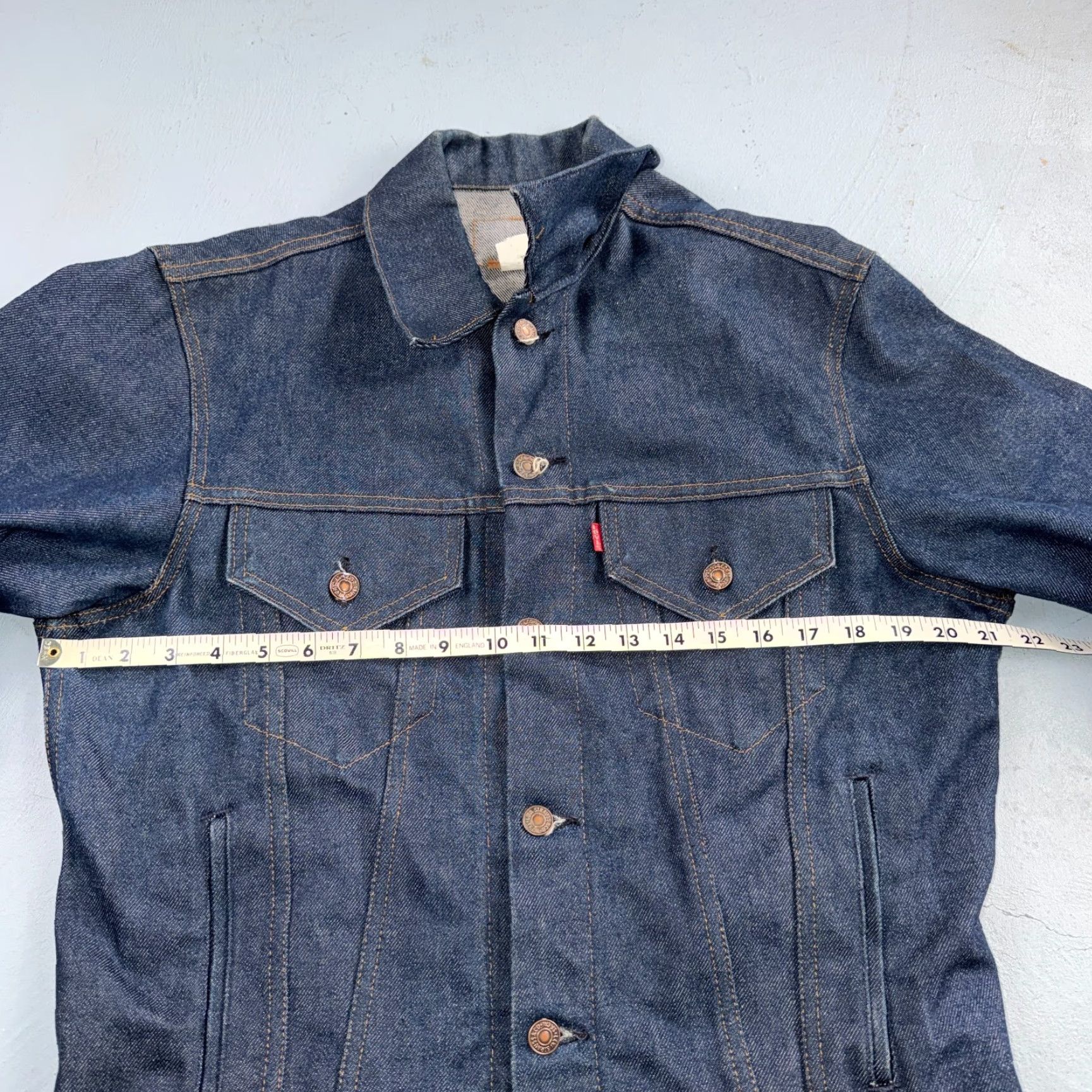 Levi's VINTAGE Levi's Denim Jacket Trucker 1980s Dark Blue Size 42 Made In USA Button 52 Size US XS / EU 42 / 0 - 7 Thumbnail
