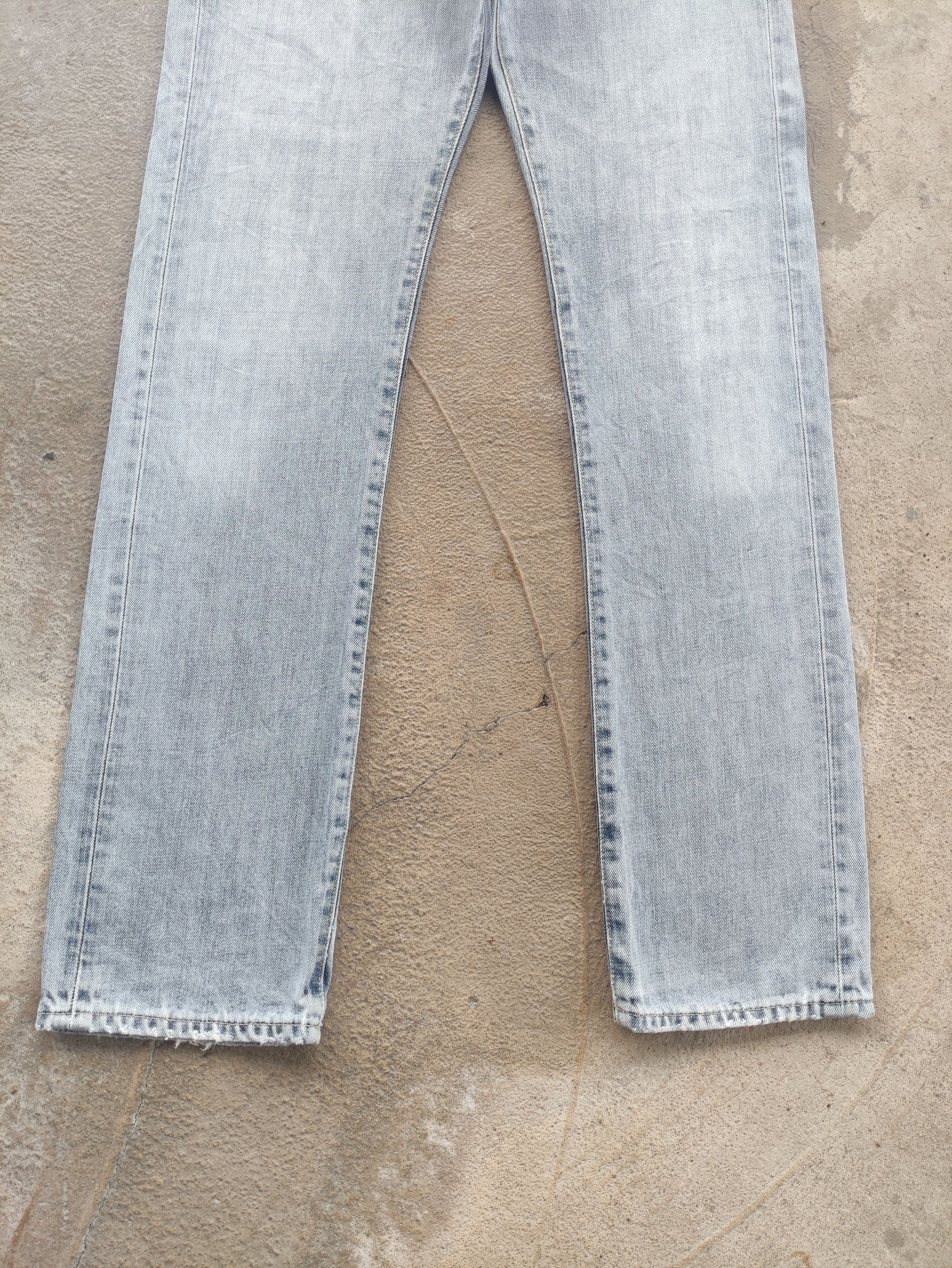 Japanese Brand Vintage Japanese Jean Distressed Faded Denim Size US 32 / EU 48 - 4 Thumbnail