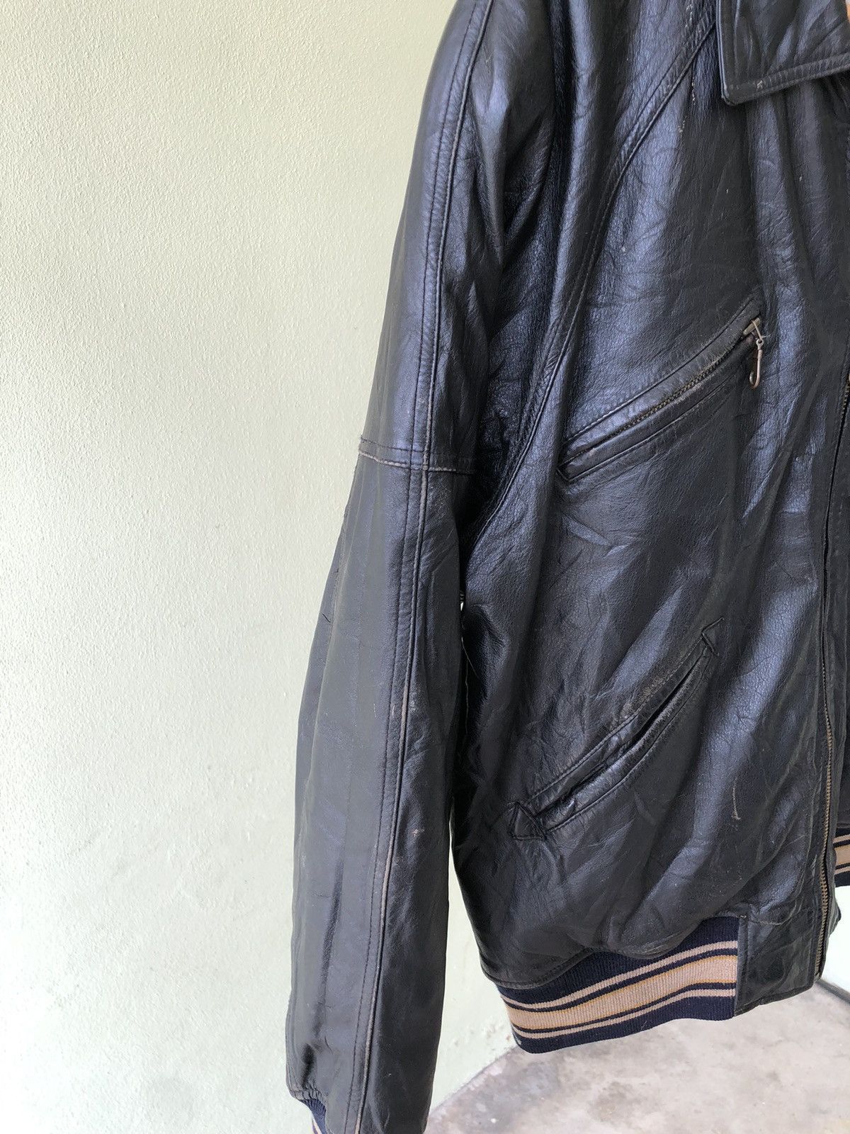 Avirex × Rap Tees 🔥 RARE VINTAGE ICON AVIREX VARSITY LEATHER JACKET Size US L / EU 52-54 / 3 - 9 Thumbnail