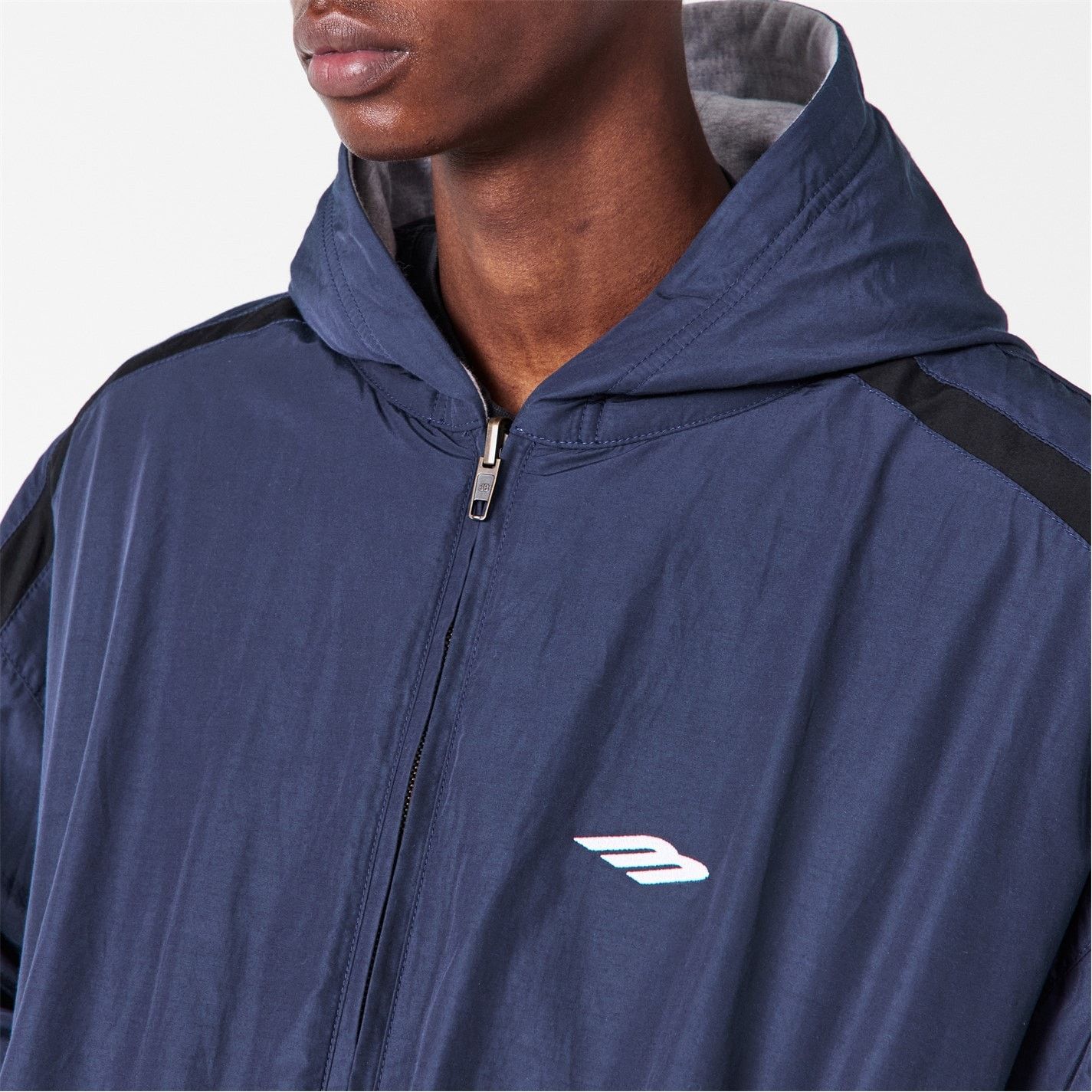 Balenciaga o1g2r1mq0226 Bal Tech Reverse Weather Resistant Jacket Blue Size US XL / EU 56 / 4 - 5 Thumbnail