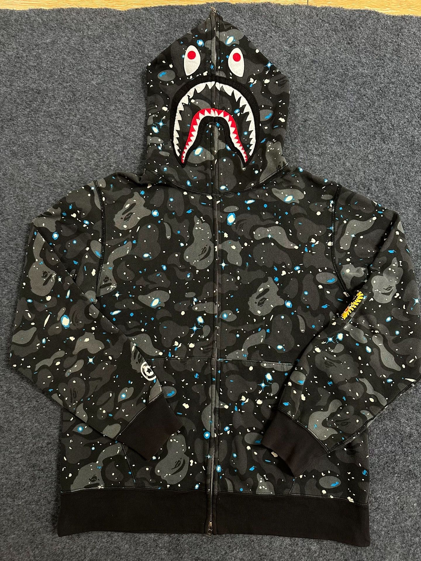 Bape Bape X Multi Shark Sweatshirt Pullover Size US XXL / EU 58 / 5 - 1 Thumbnail