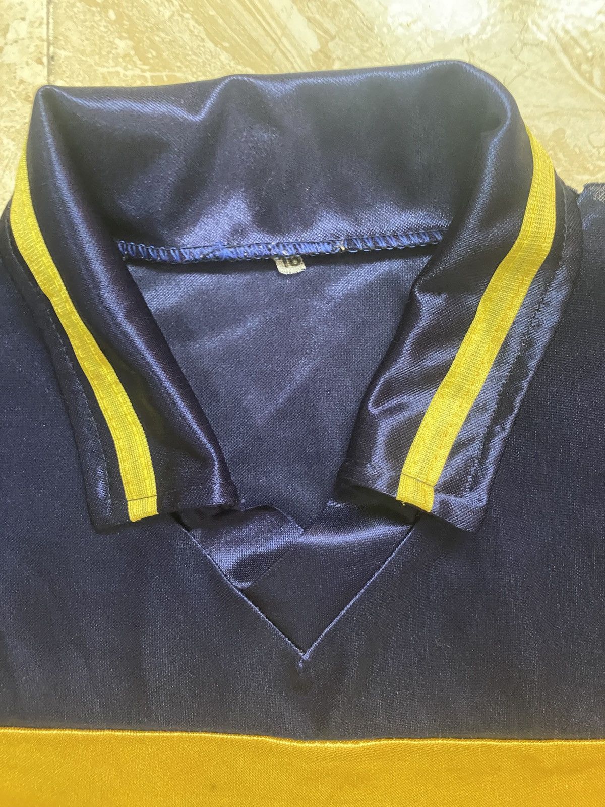 Vintage Boca juniors vintage jersey signed by 4 players Size US XS / EU 42 / 0 - 8 Thumbnail