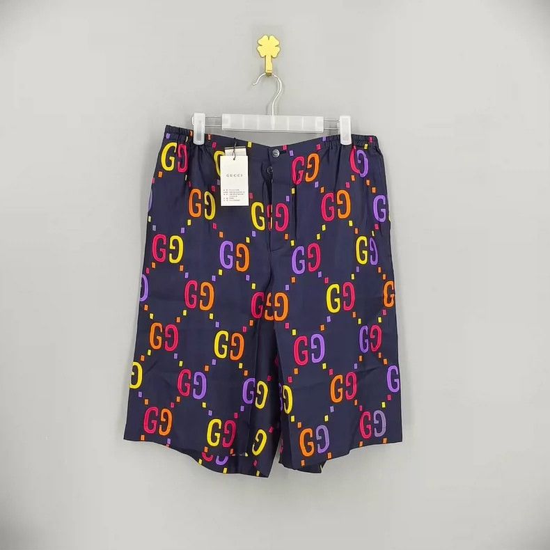 Gucci Gucci GG Print Silk Shorts- dmc Size US 34 / EU 50 - 1 Thumbnail