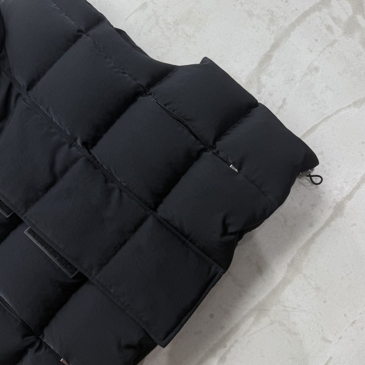 Givenchy Givenchy AW21 Puffer Vest Size US S / EU 44-46 / 1 - 4 Thumbnail