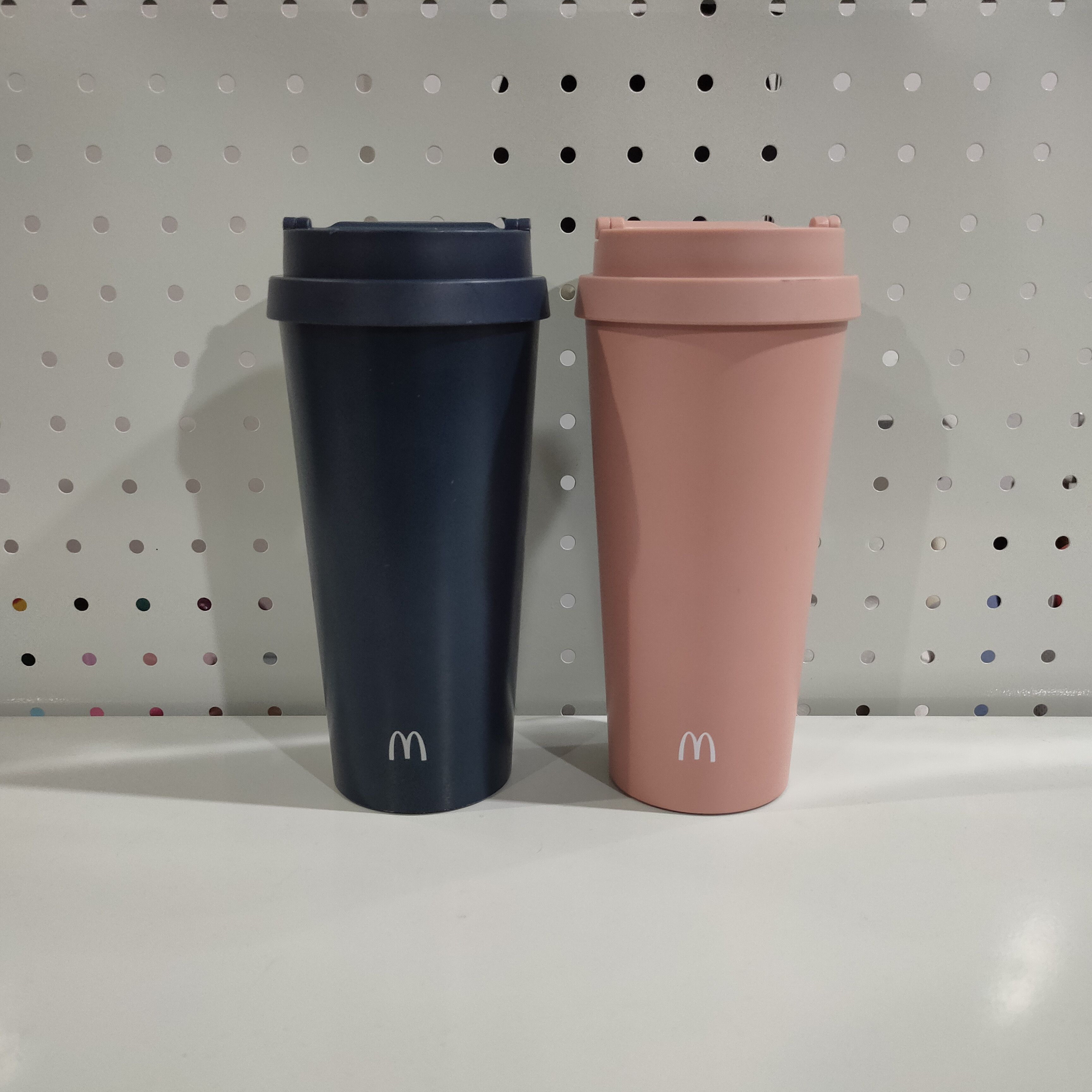 Other 🔥Lock&Lock X McDonald's clip tumbler 18oz/540ml Size ONE SIZE - 2 Thumbnail
