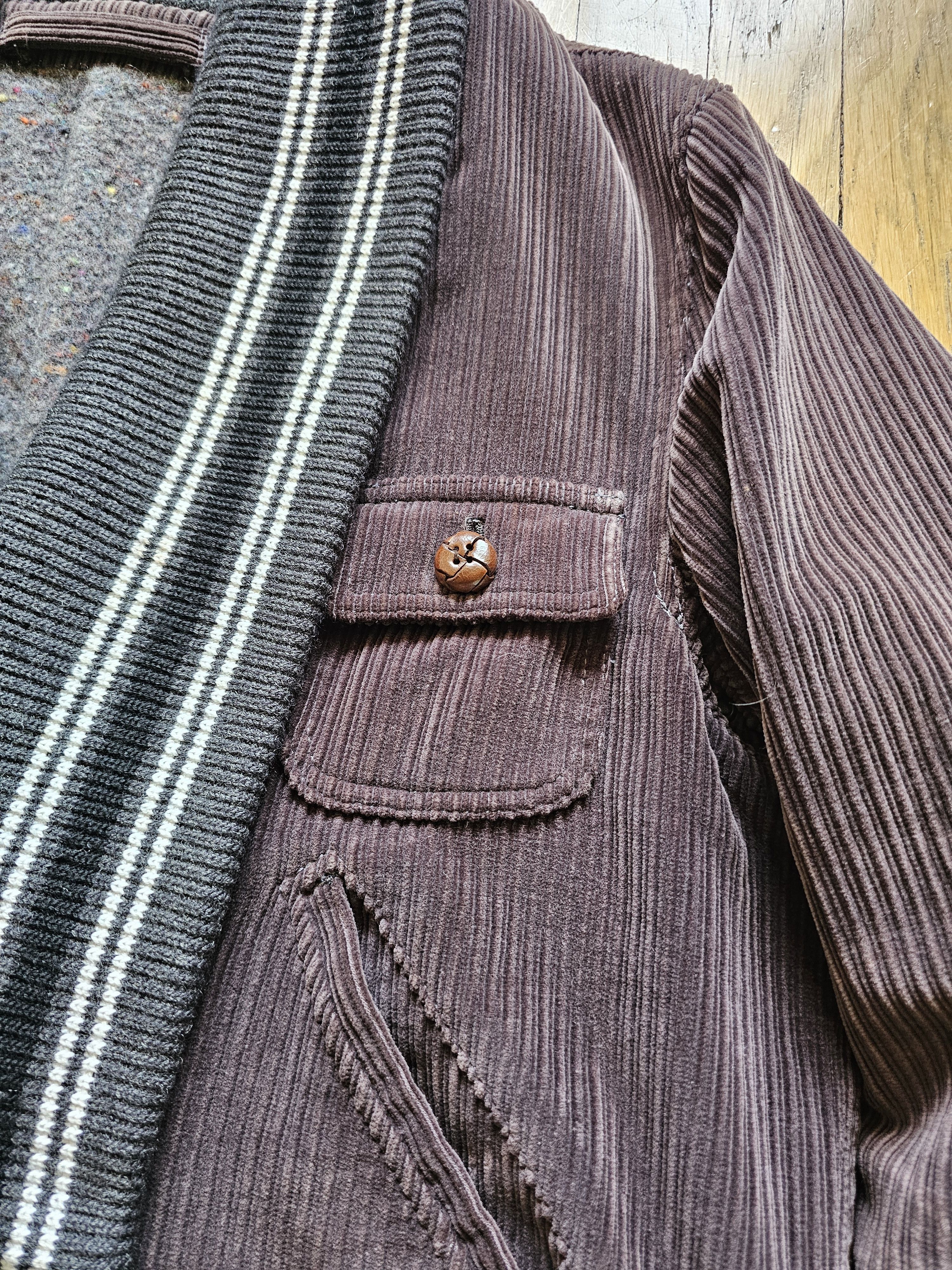 Maison MIHARA YASUHIRO Mihara Yasuhiro Corduroy Coat Size US L / EU 52-54 / 3 - 7 Thumbnail