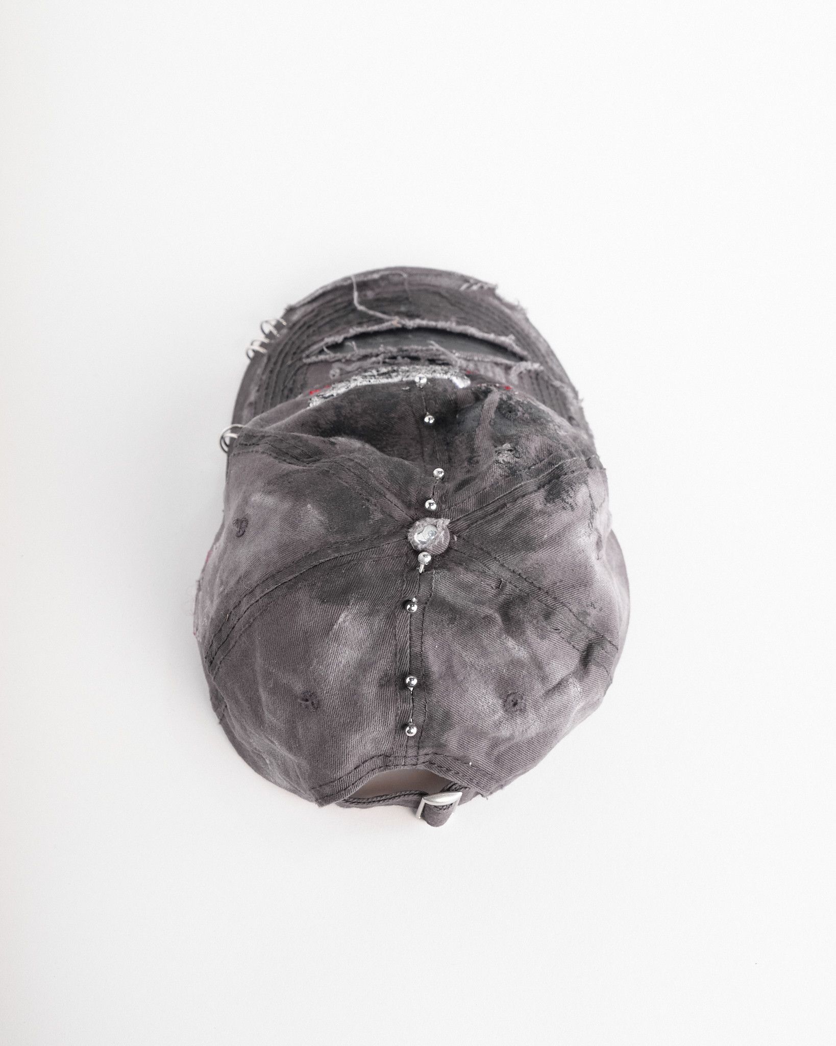 Vintage ASTROBOI* 'Tractor Supply' Grey Distressed & Pierced Hat Size ONE SIZE - 6 Thumbnail