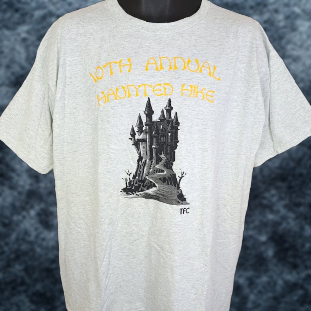 Fruit Of The Loom VINTAGE Haunted Hike T Shirt Mens XL 90s Halloween Castle 10th Annual Nike? Size US XL / EU 56 / 4 - 1 Thumbnail