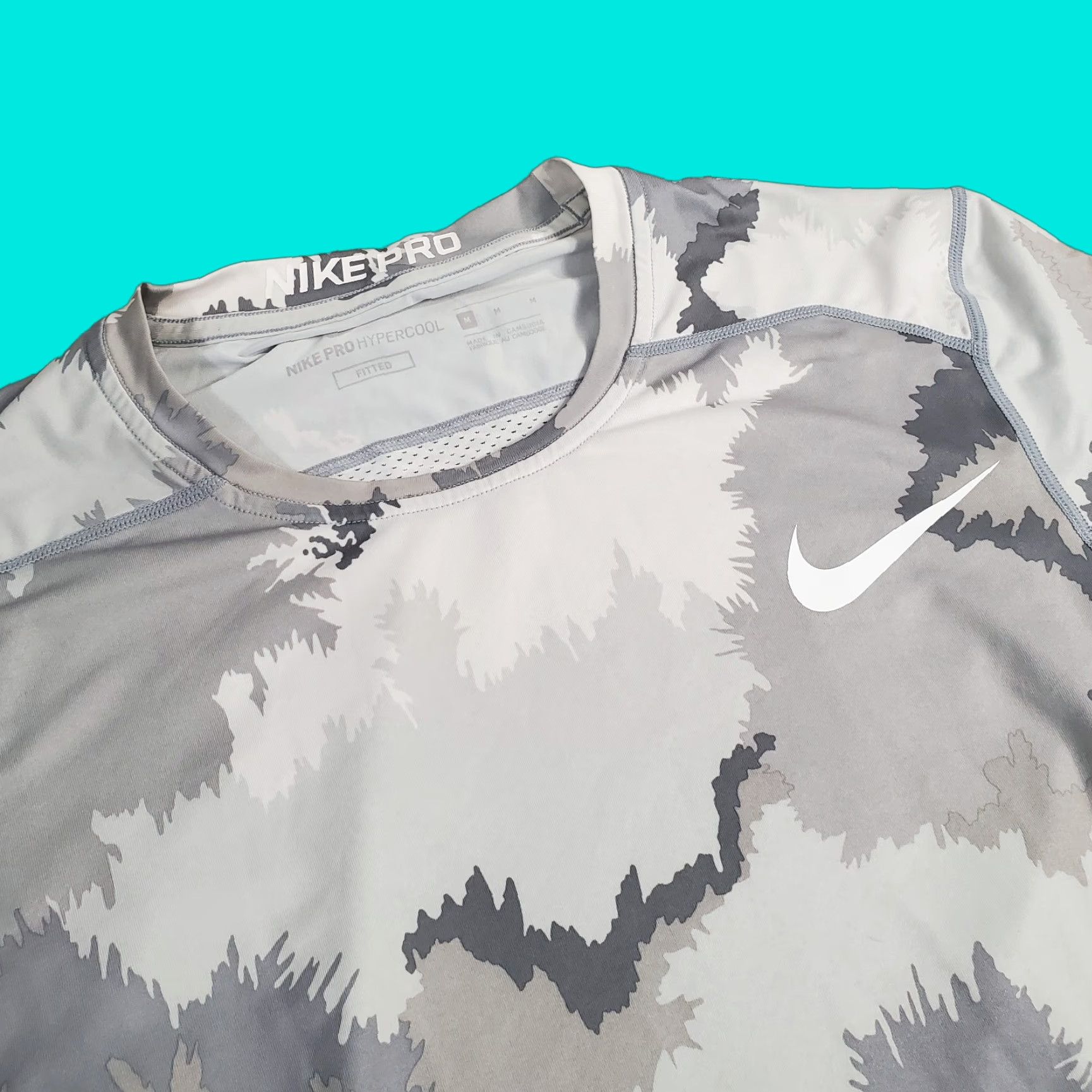 Nike Nike Pro Hypercool Shirt Mens M Gray Camo Fitted Performance Stretch 801805 Size US M / EU 48-50 / 2 - 1 Thumbnail