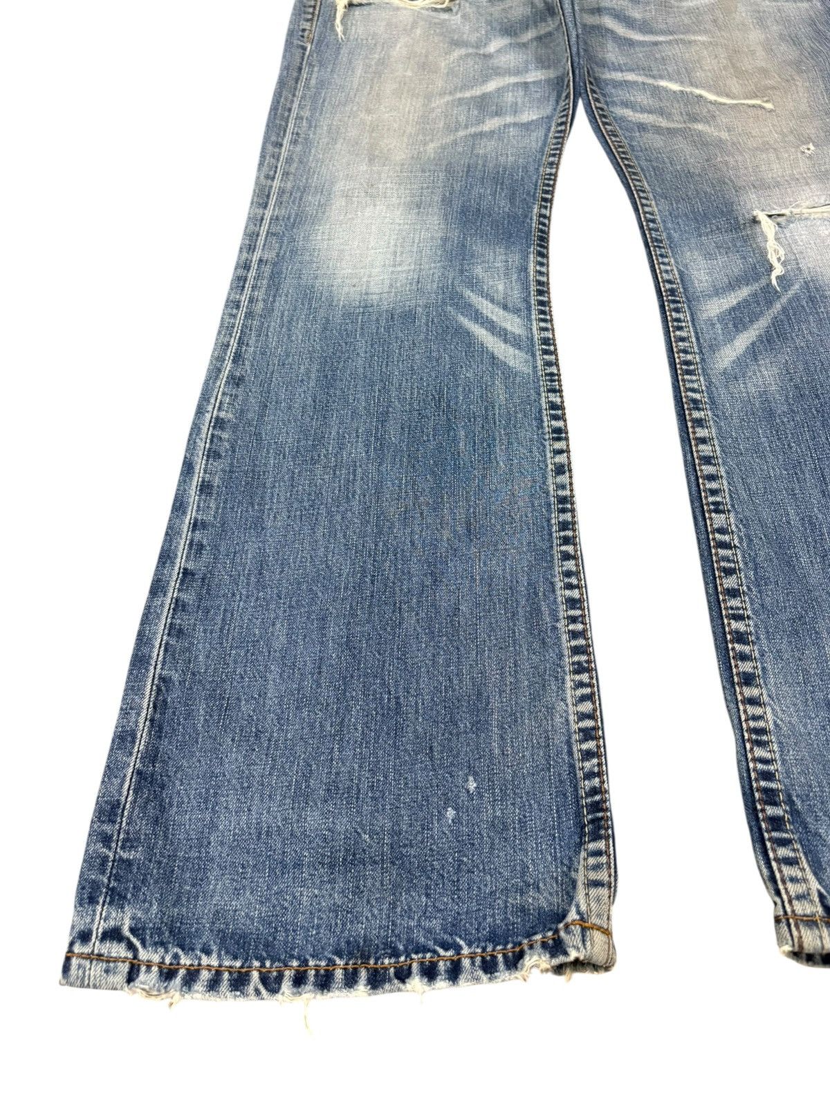 Vintage 90s Levis 507 Blue Wash Distressed Flare Jeans