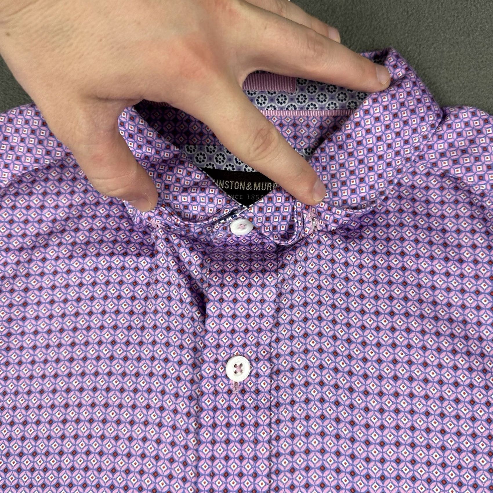 Johnston & Murphy Johnston & Murphy Shirt Mens Large Pink Geometric Button-Down Cotton EUC Size US L / EU 52-54 / 3 - 7 Thumbnail