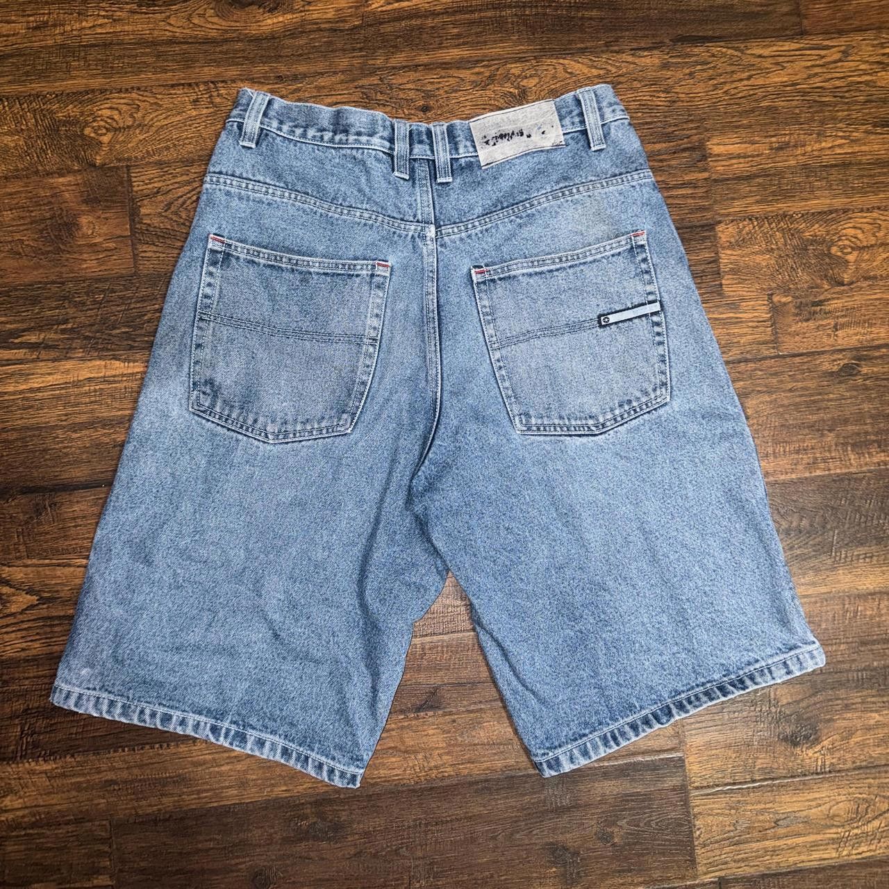 Southpole Southpole jorts 34 Blue Denim Flat Front Jorts Retro Casual Size US 42 / EU 58 - 1 Thumbnail