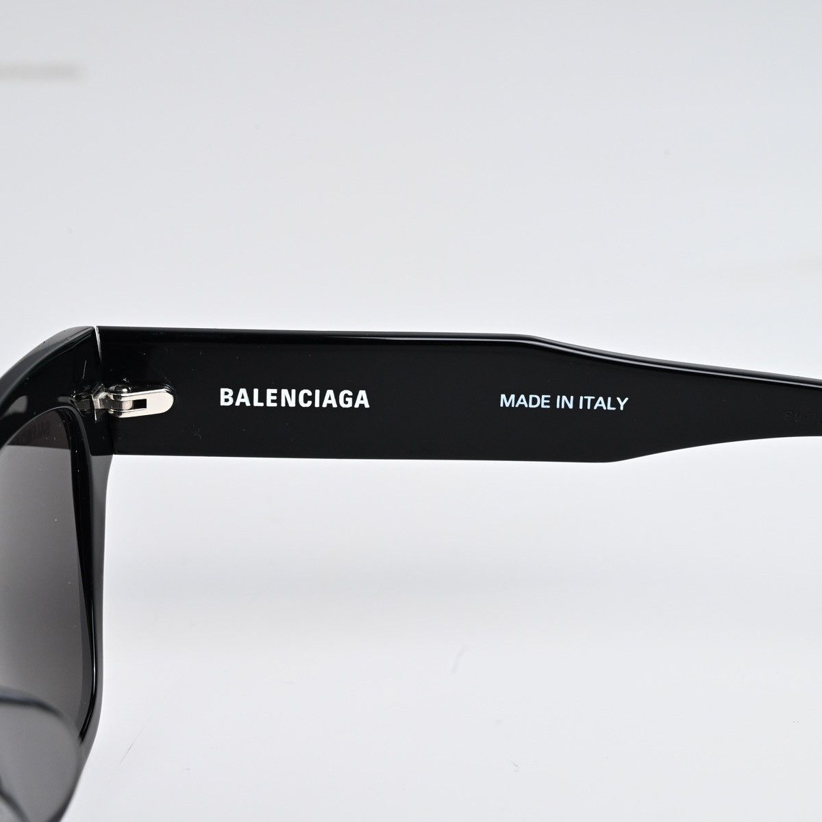 Balenciaga BALENCIAGA BB0307SA 001 SUNGLASSES Size ONE SIZE - 5 Thumbnail
