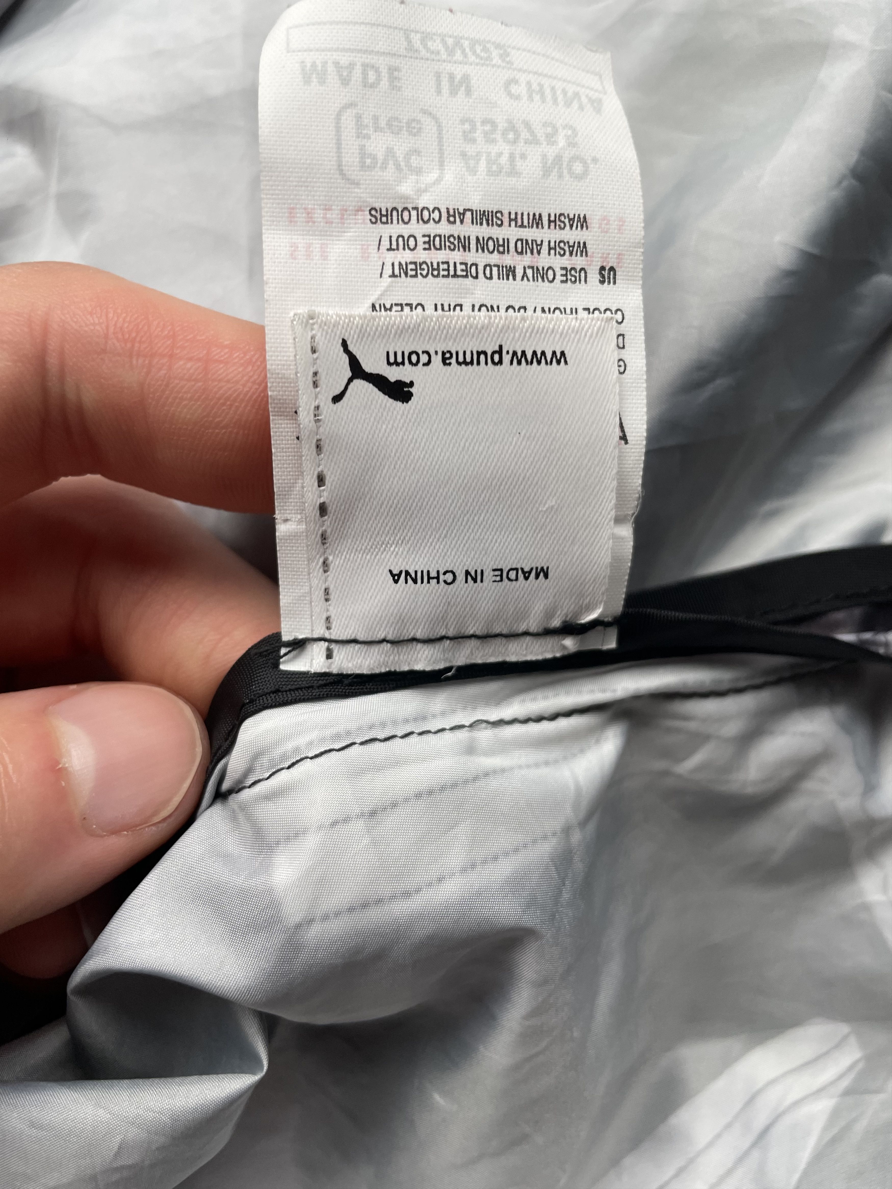 Hussein Chalayan × Puma sample Puma by Hussein Chalayan men's poncho windbreaker Size US M / EU 48-50 / 2 - 6 Thumbnail