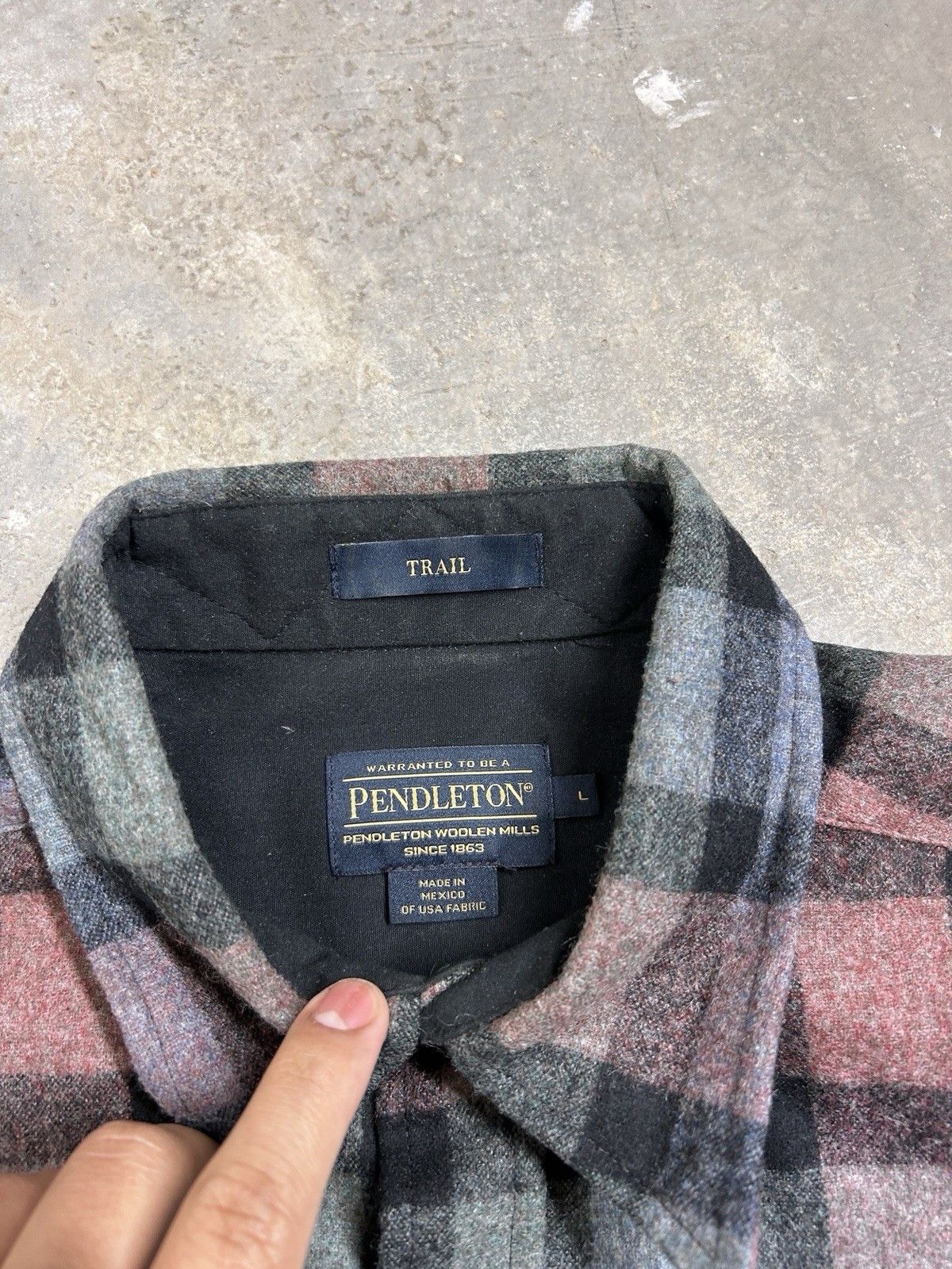 Pendleton PENDLETON Trail Shirt, Vintage Plaid Pattern Virgin Wool Size US L / EU 52-54 / 3 - 5 Thumbnail