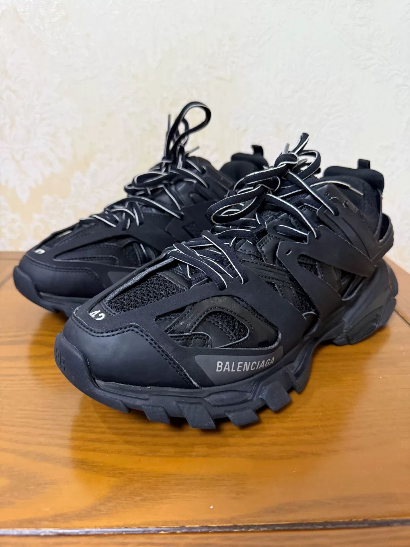 Balenciaga Balenciaga defender black sneaker size 42 | Grailed