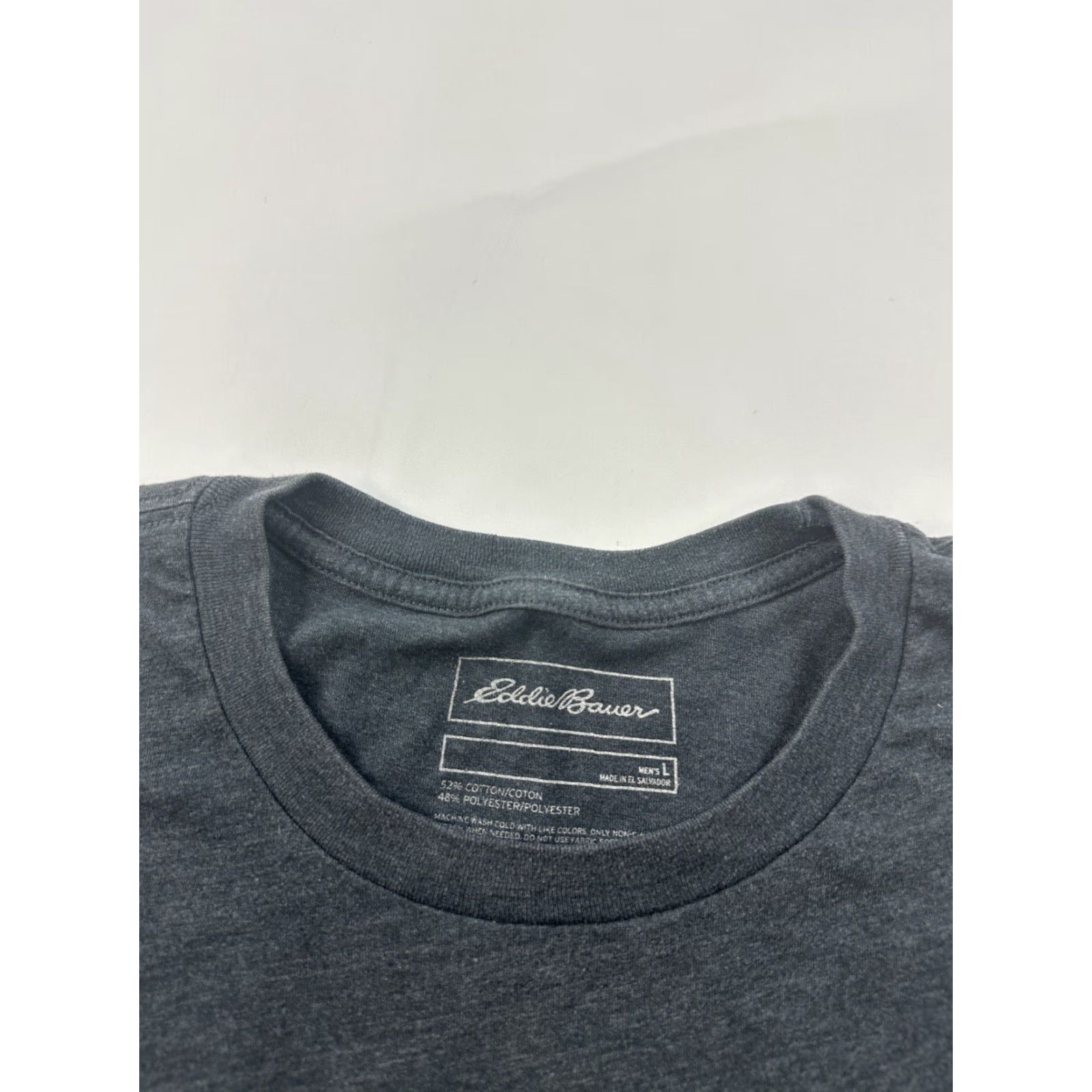 Eddie Bauer Eddie Bauer Shirt Mens L Gray Short Sleeve Crew Neck Yellowstone National Park Black? Size US L / EU 52-54 / 3 - 3 Thumbnail