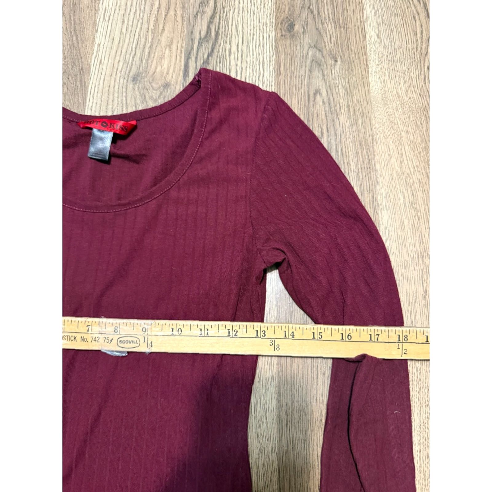 Vintage Hot Kiss Shirt Dress Women’s Medium Red Long Sleeve Midi Solid Knit Polyester Casual Fall Spring Summer Size M / US 6-8 / IT 42-44 - 5 Thumbnail