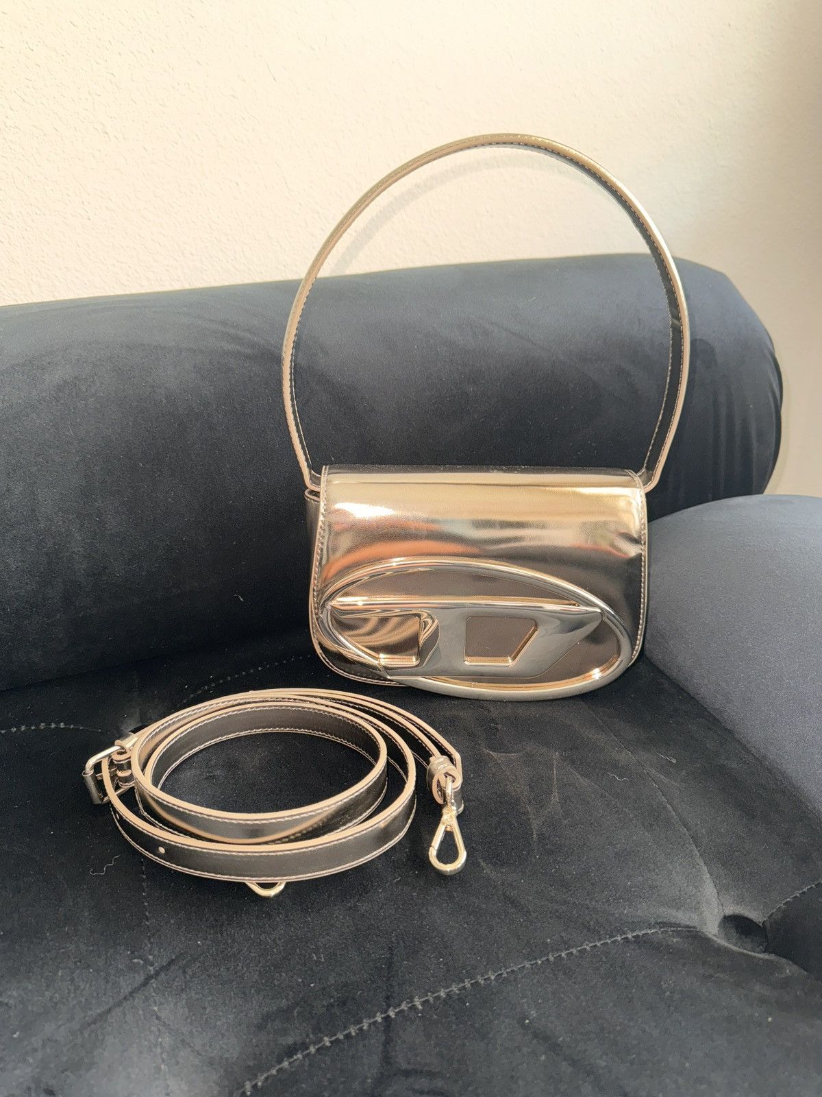 image of Diesel 1Dr Leather Shoulder Bag in Gold, Women's