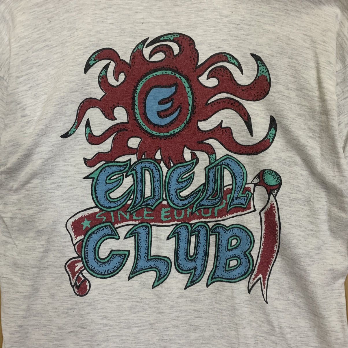 Quiksilver Vintage 90s Eden Club Europe Surfboards Big Logo Tee Size US M / EU 48-50 / 2 - 7 Thumbnail