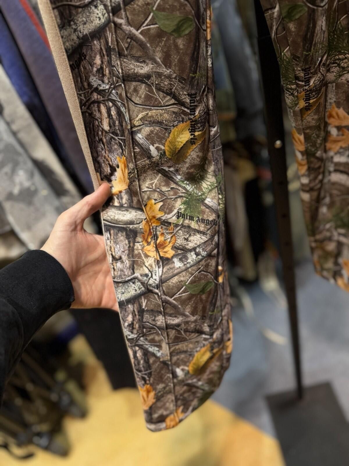 Palm Angels PALM ANGELS Tree Camo Track Pants Brown Small $790 MSRP Size US 30 / EU 46 - 8 Thumbnail