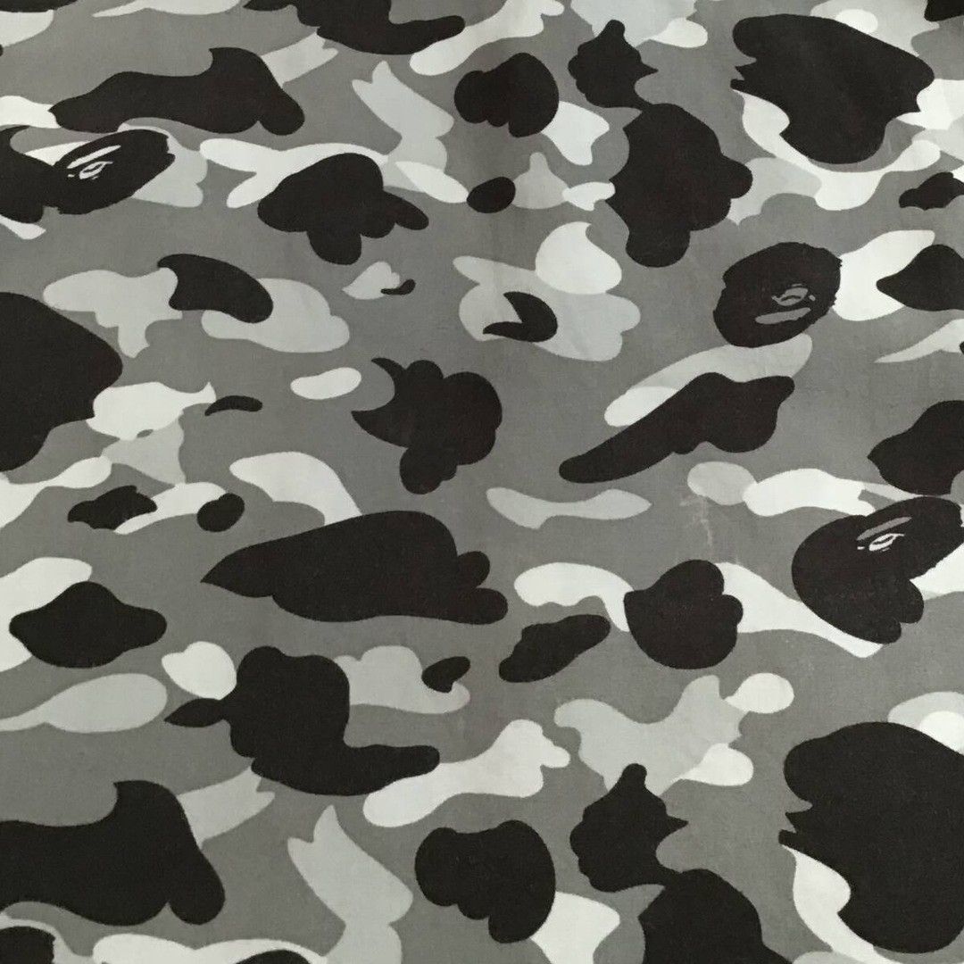 Bape 🔥Vintage🔥 BAPE CAMO Aloha Shirt a bathing ape NIGO Size US S / EU 44-46 / 1 - 2 Thumbnail