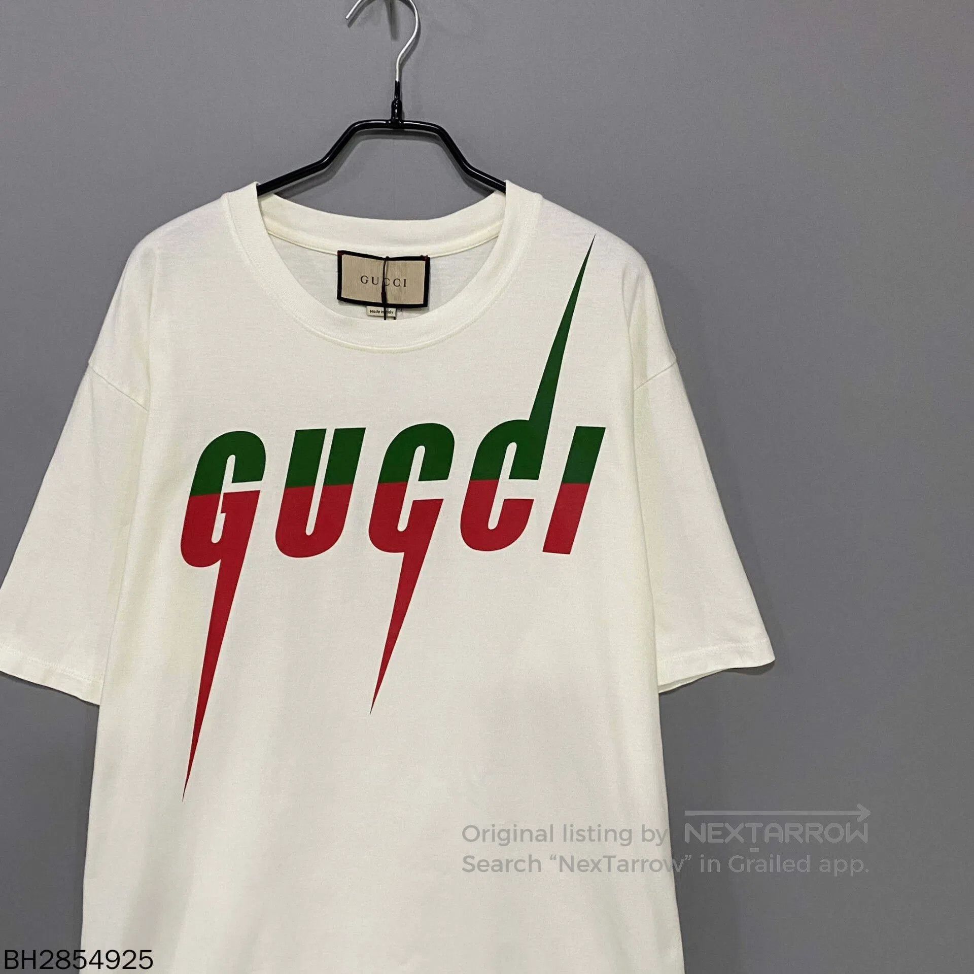 Gucci gucci lightning logo short sleeve t-shirt. Size US L / EU 52-54 / 3 - 6 Thumbnail