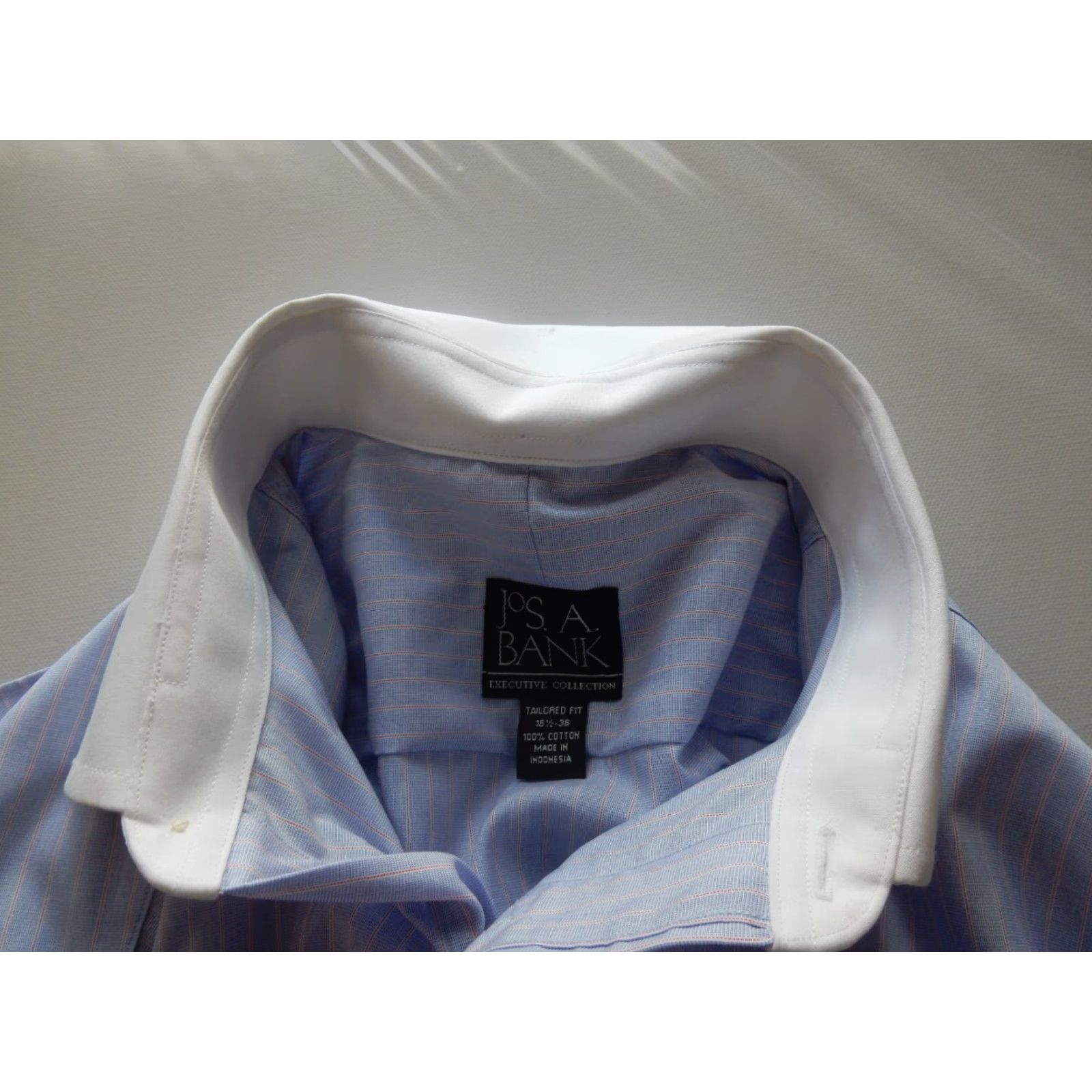 Jos. A. Bank Jos A Bank Men's Dress Shirt Size 16.5-36 Tailored Fit Size 46R - 4 Thumbnail