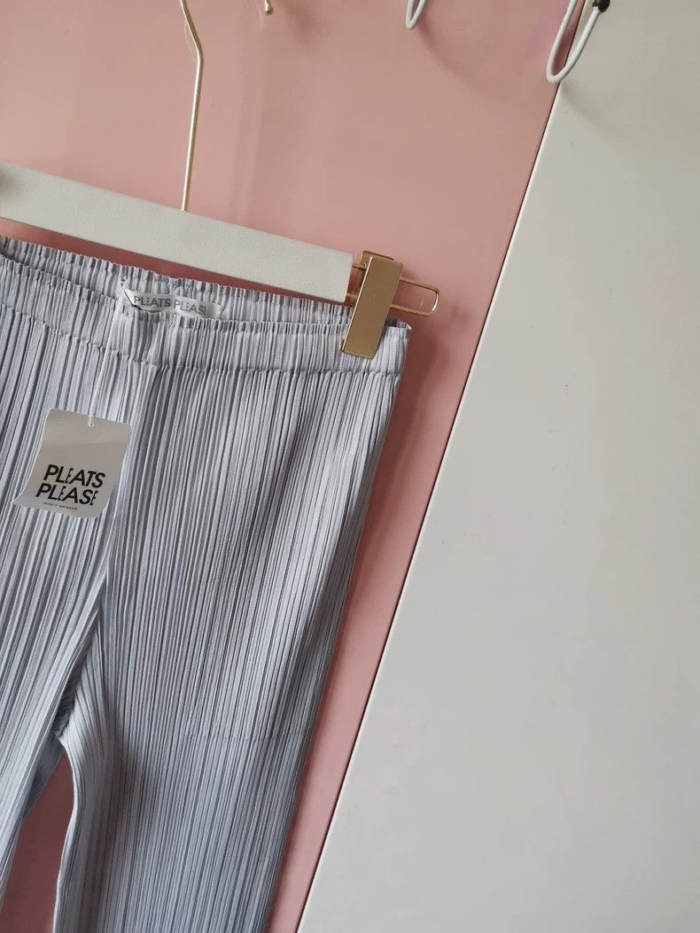 Issey Miyake issey miyake size:0 Pearl grey pleated pants 2505-Nextarro Size 42" / US 20 - 4 Thumbnail