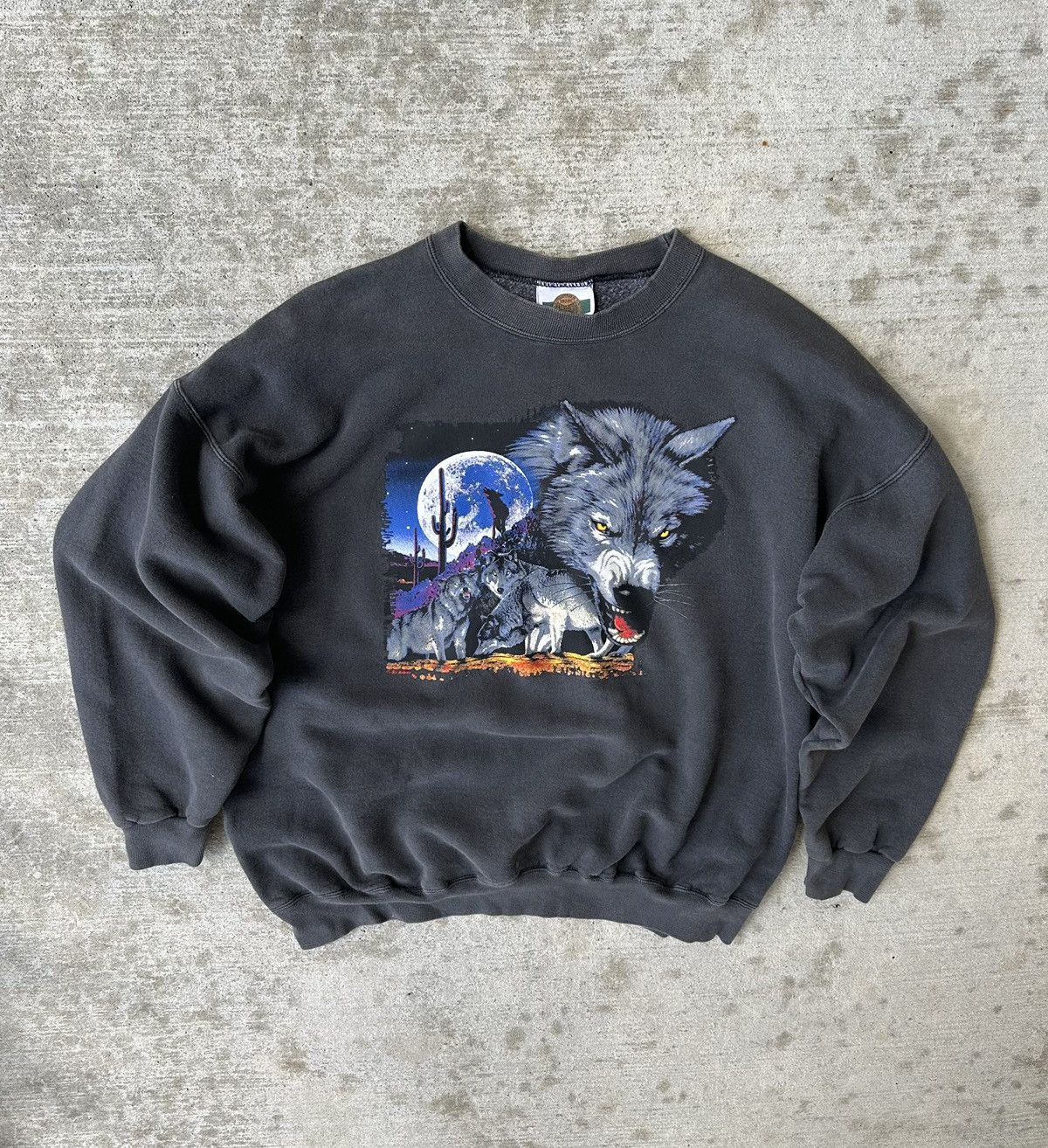 Vintage 90s Wolf Nature Graphic Crewneck Sweatshirt Size US XL / EU 56 / 4 - 2 Thumbnail