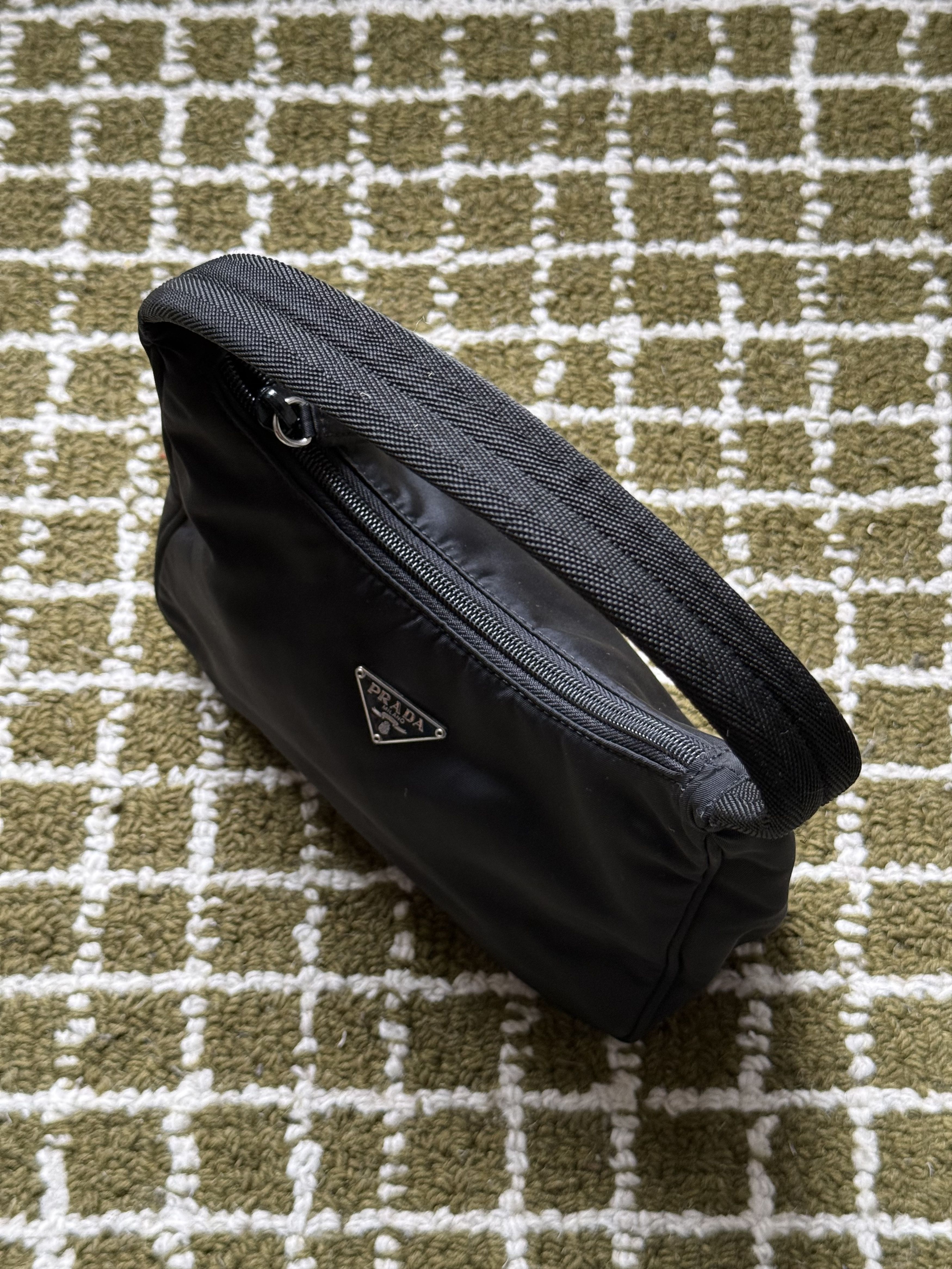 Prada Prada Vintage Tessuto Nylon Mini Hobo Bag Black Size ONE SIZE - 3 Thumbnail