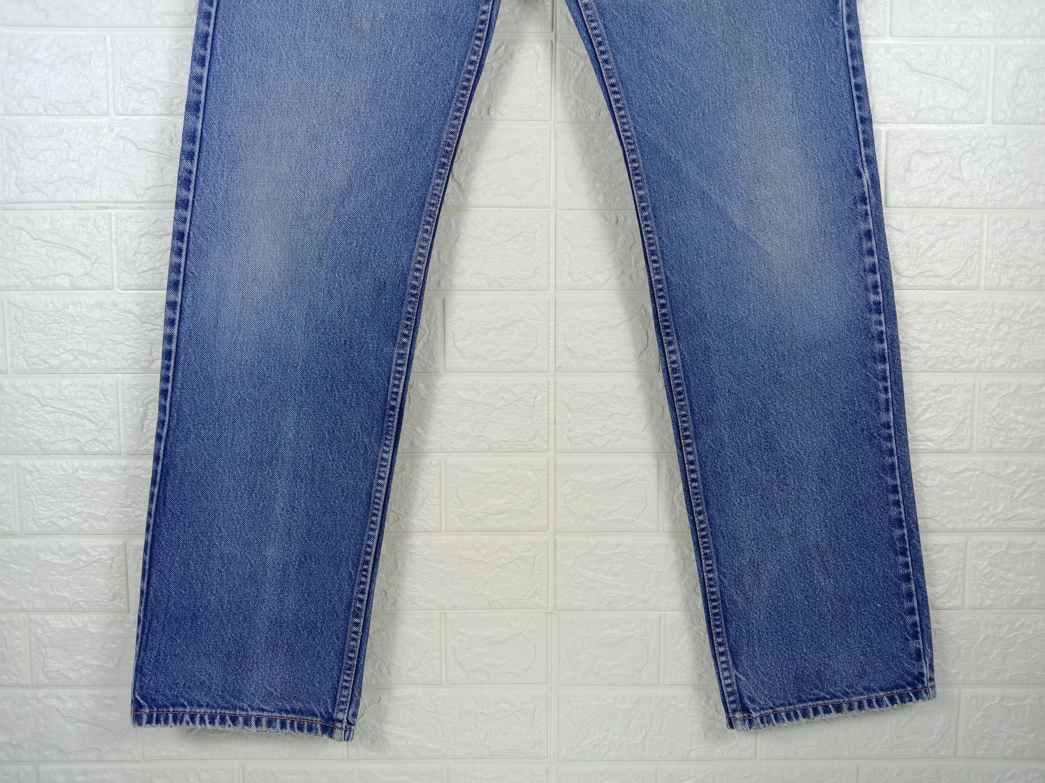 Levi's Vintage Levi's 505 Jeans Blue Washed Regular Fit Denim Size US 32 / EU 48 - 4 Thumbnail