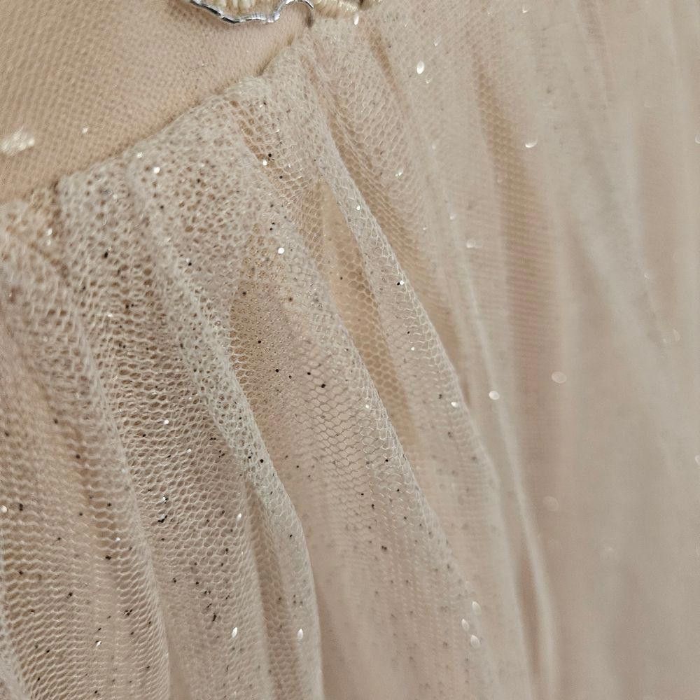 Designer Elegant Embroidered Evening Gown with Glitter Skirt Size L / US 10 / IT 46 - 2 Thumbnail