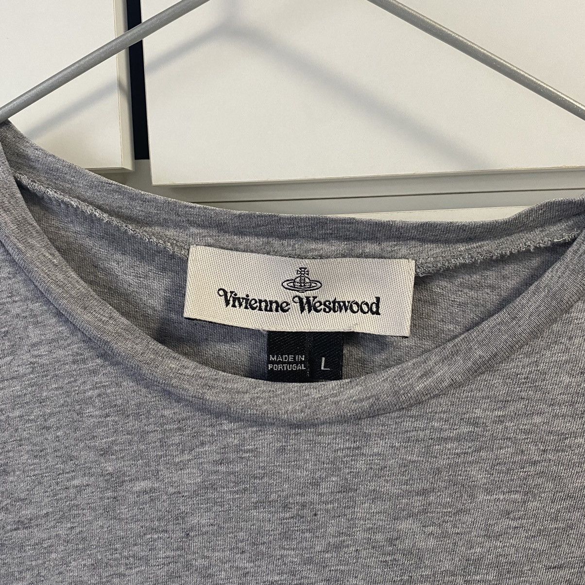 Vivienne Westwood Vivienne Westwood Grey T-Shirt Size Mens L Small Logo Size US L / EU 52-54 / 3 - 3 Thumbnail
