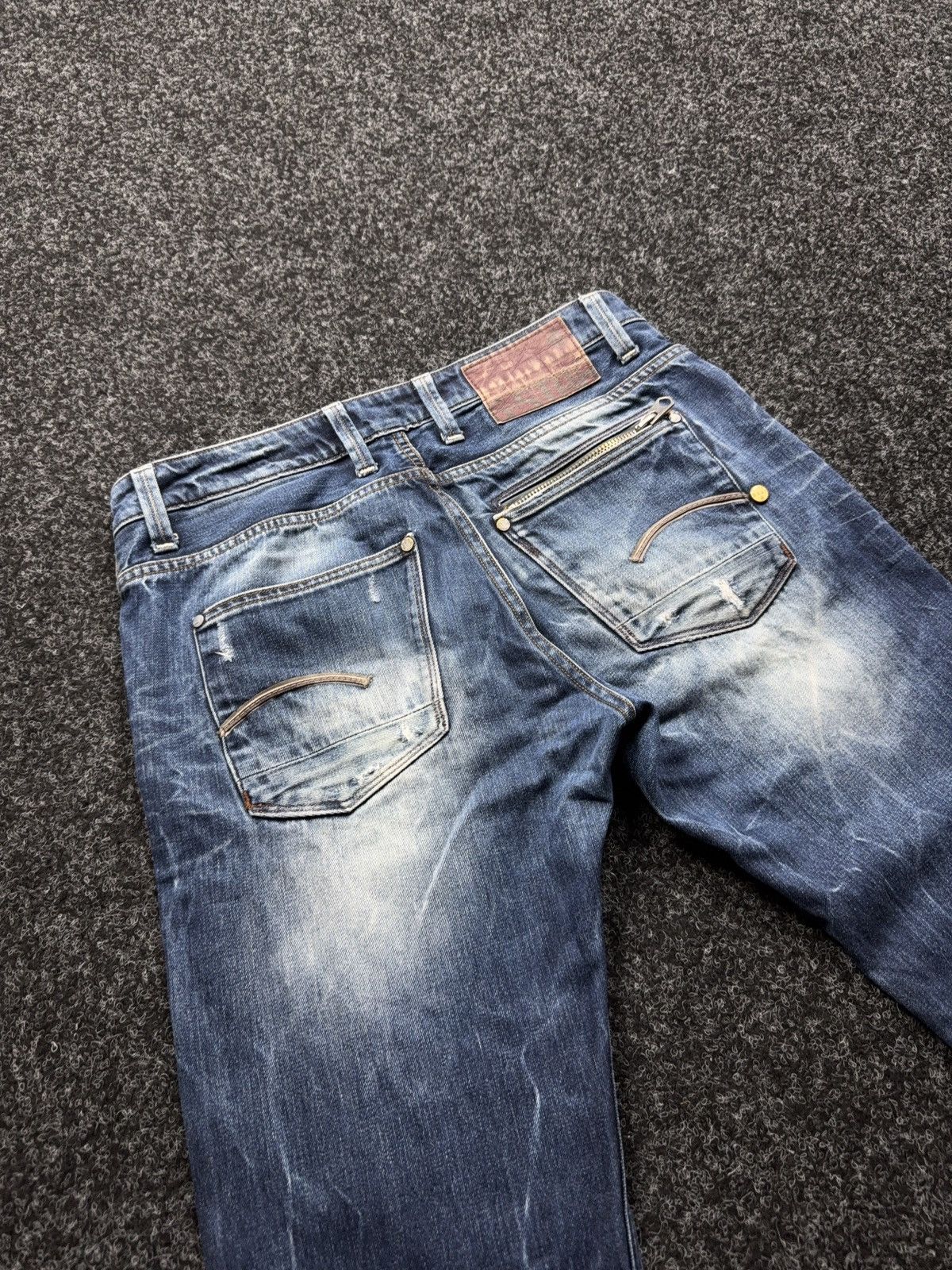 G-Star Vntg 00s G-Star RAW Y2K Faded Zip Pocket Rock Denim Jeans Size US 32 / EU 48 - 16 Thumbnail