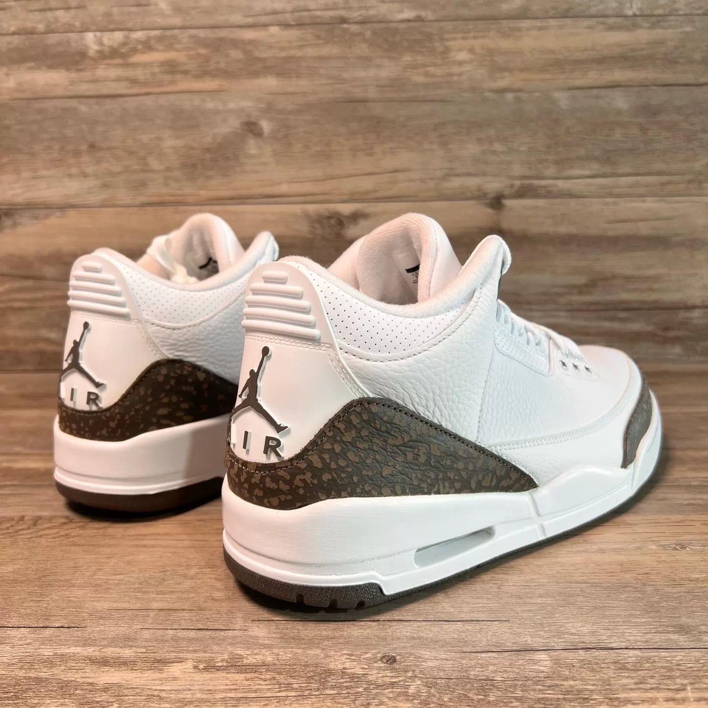 Nike Air Jordan 3 Mocha White Brown 45 Size US 11 / EU 44 - 3 Thumbnail