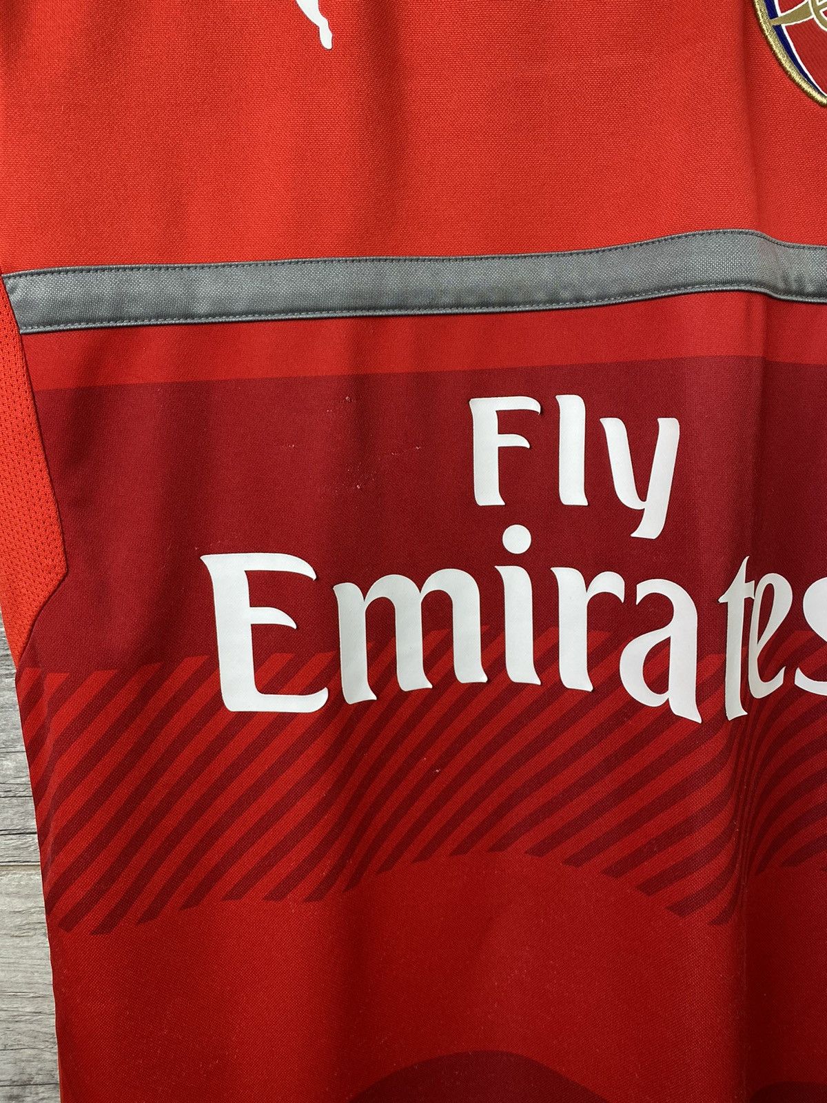 Puma Arsenal Puma 2016 2017 football jersey Size M Size US M / EU 48-50 / 2 - 14 Thumbnail