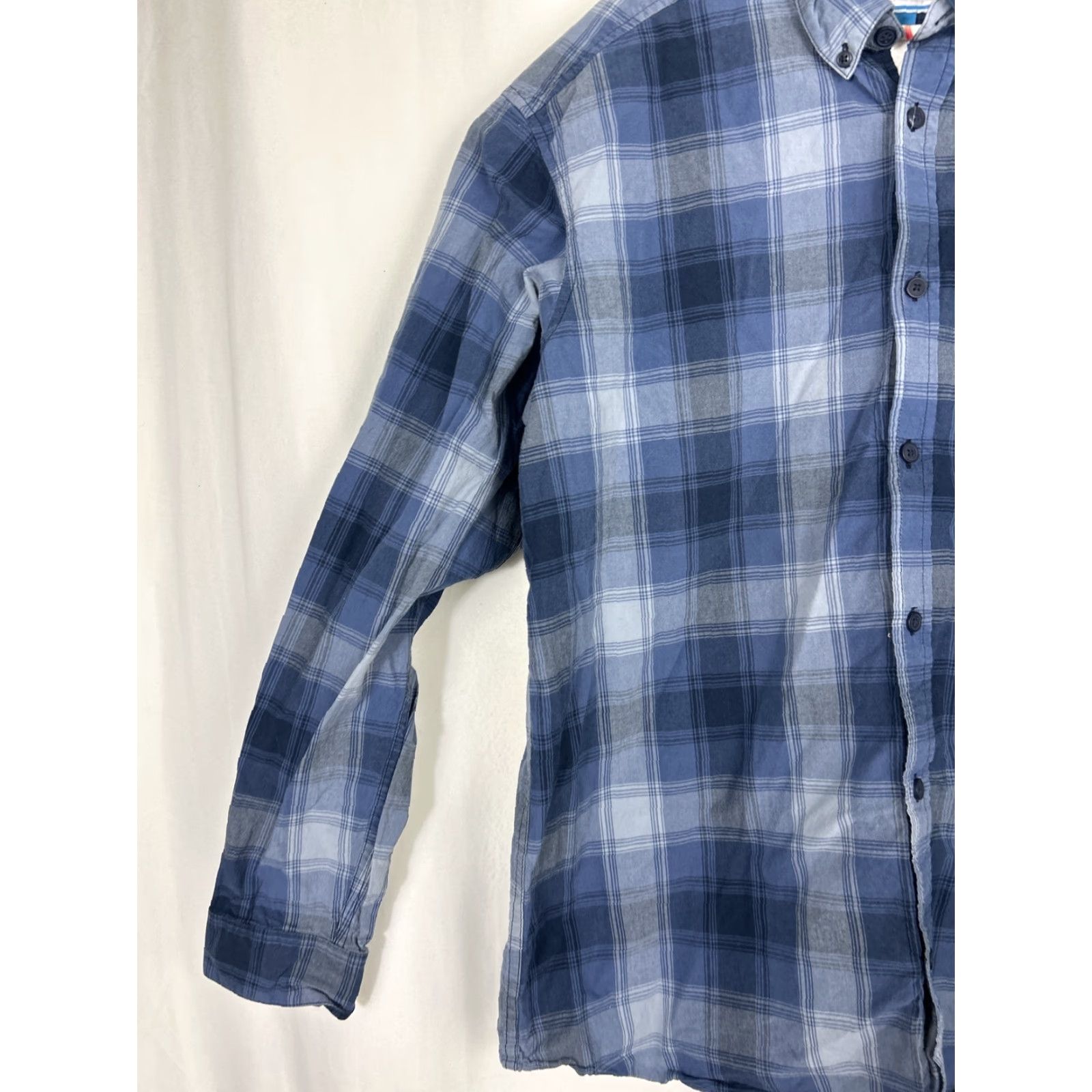 Vintage Columbia Mens XL Blue Plaid Button Up Shirt Long Sleeve Casual Cotton Size US XL / EU 56 / 4 - 2 Thumbnail