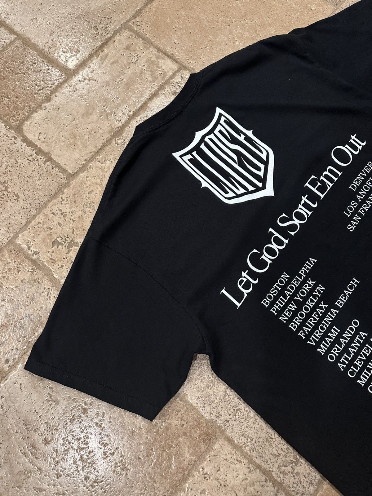 Rap Tees Clipse Prayer Hands “Let God Sort Em Out” Logo Tour Black T Size US XL / EU 56 / 4 - 10 Thumbnail
