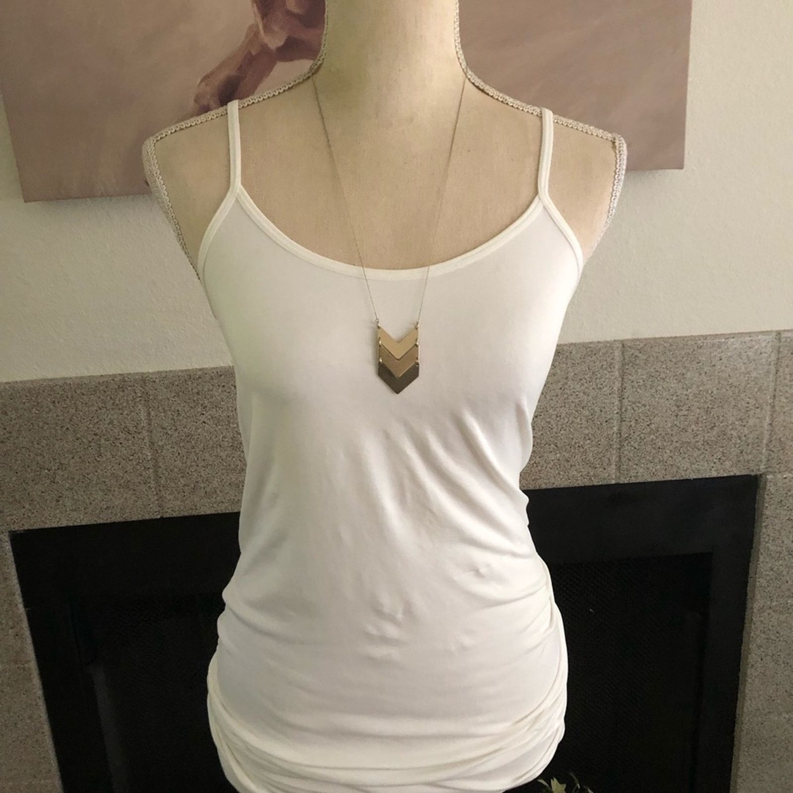 Jewelry Triple chevron disc gold plated delicate chain necklace Size ONE SIZE - 3 Thumbnail