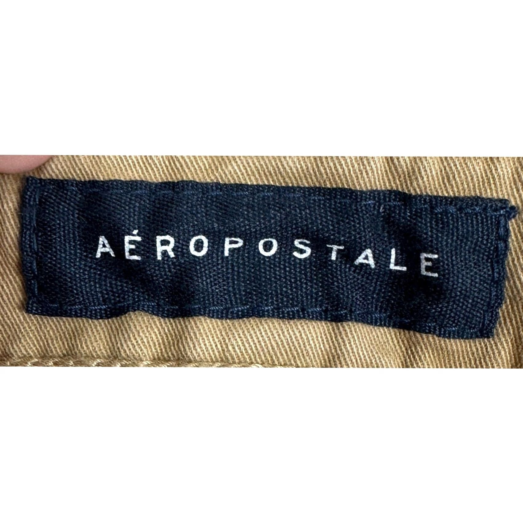 Aeropostale Aeropostale Cargo Shorts Men 28 Tan Khaki Cotton Spandex Cargo Pocket Button Front Flat Front Stretching Casual Workwear Size US 30 / EU 46 - 4 Thumbnail