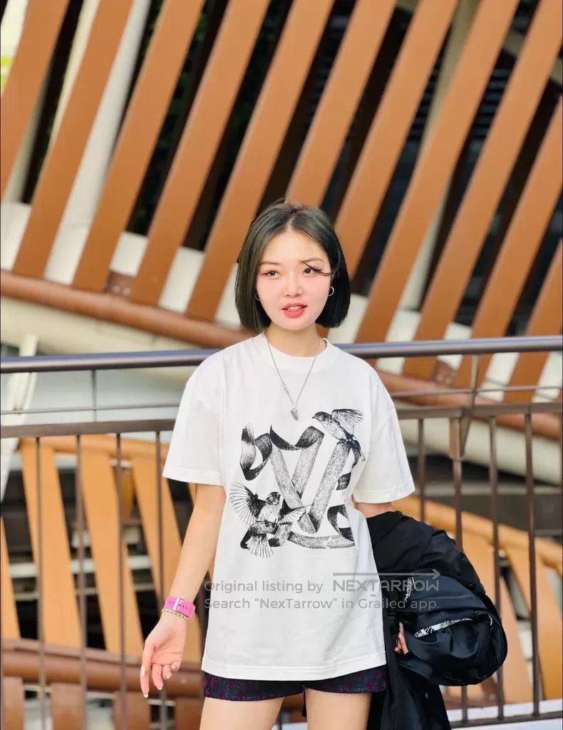 Louis Vuitton Louis Vuitton White Flying Pigeon Short Sleeve Size US M / EU 48-50 / 2 - 8 Thumbnail