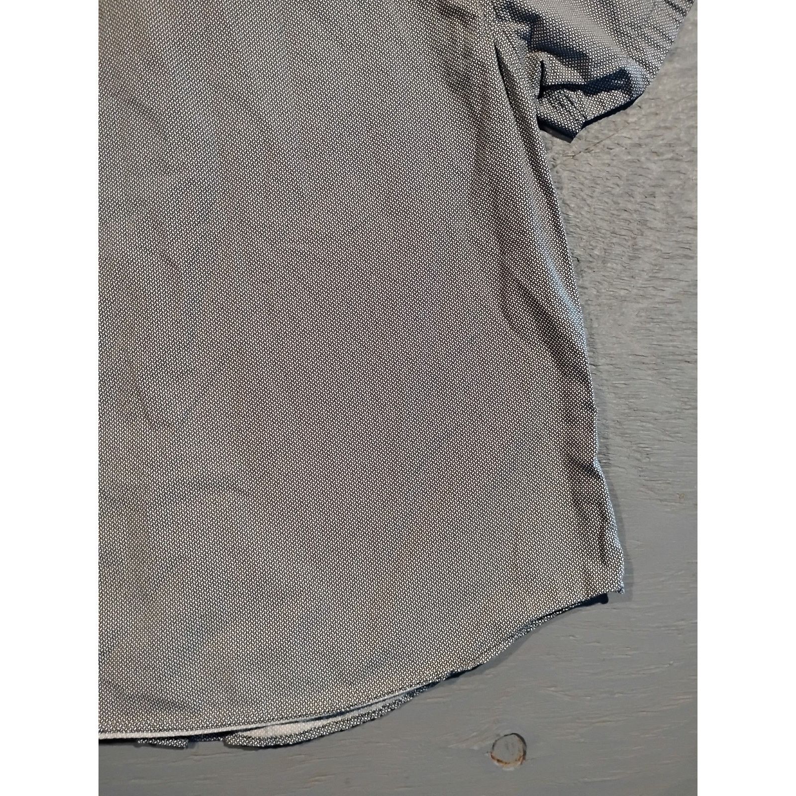 Other D & F (XL) Floral Interior Gray Button Dress Shirt Size US XL / EU 56 / 4 - 14 Thumbnail