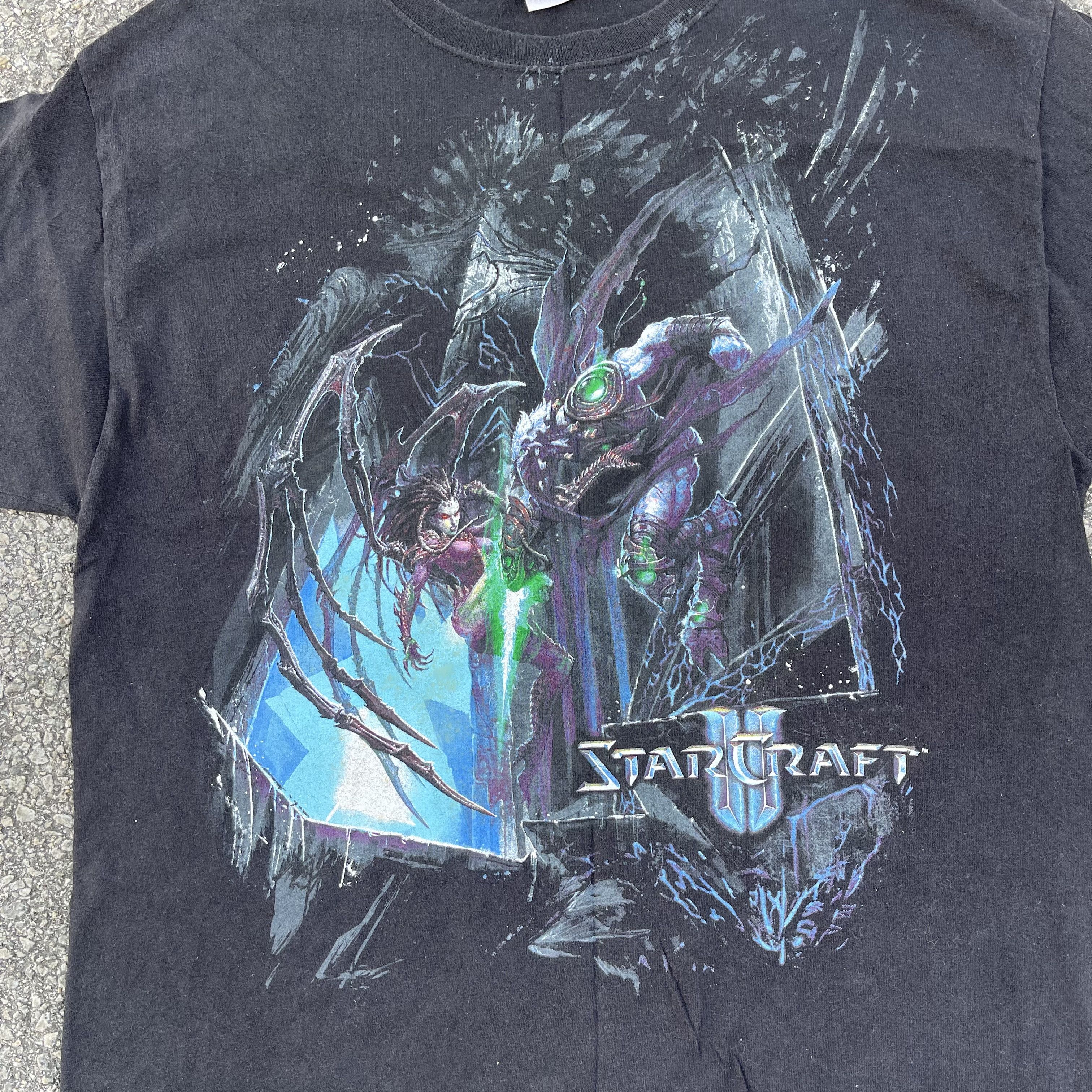 Microsoft × Vintage Vintage y2k Starcraft II PC Game “Izsha vs Zeratul” size L Size US L / EU 52-54 / 3 - 3 Thumbnail