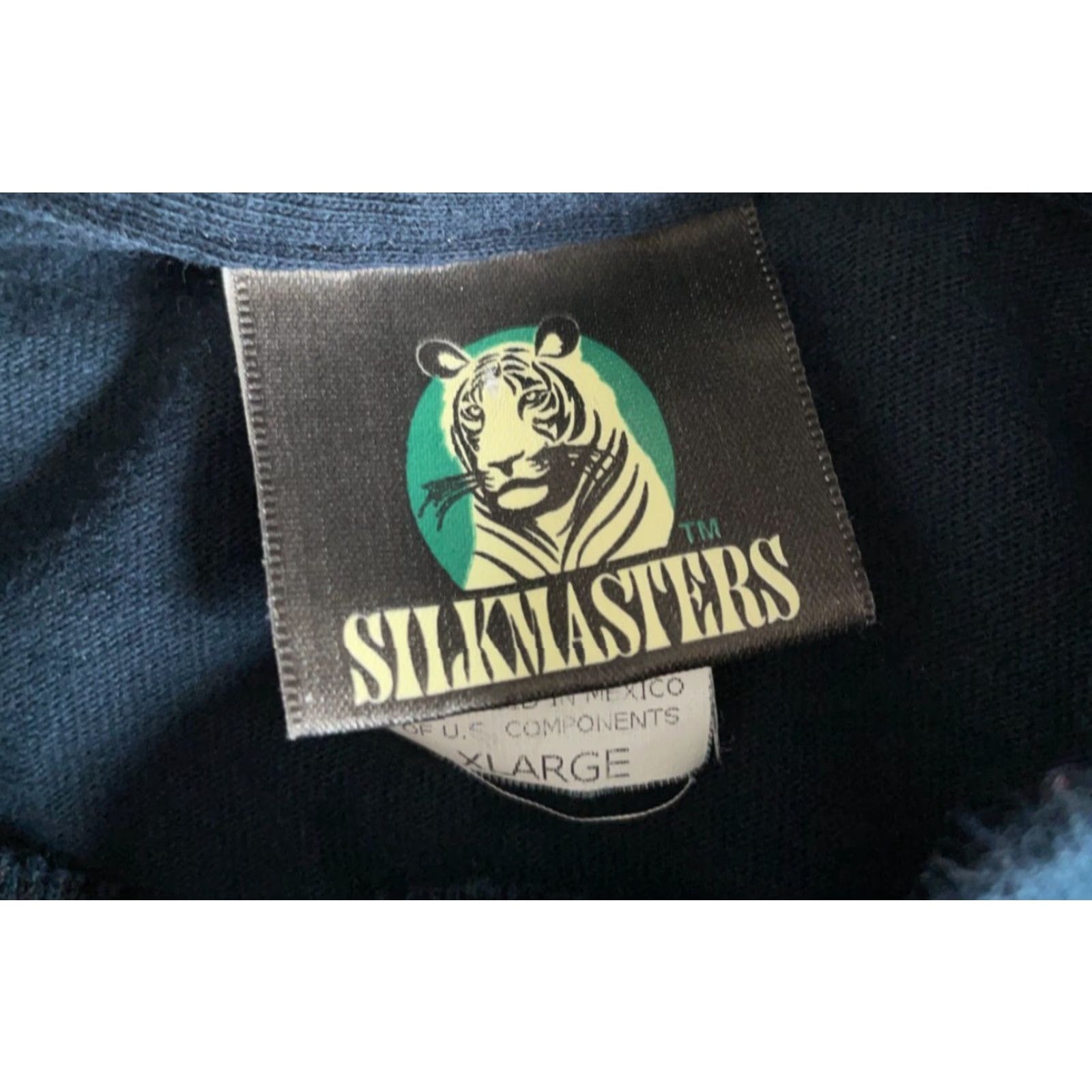 Vintage VINTAGE Silkmasters T-Shirt Bear Print Adult XL Black 90s Nature Art Michigan Mens Size US XL / EU 56 / 4 - 3 Thumbnail