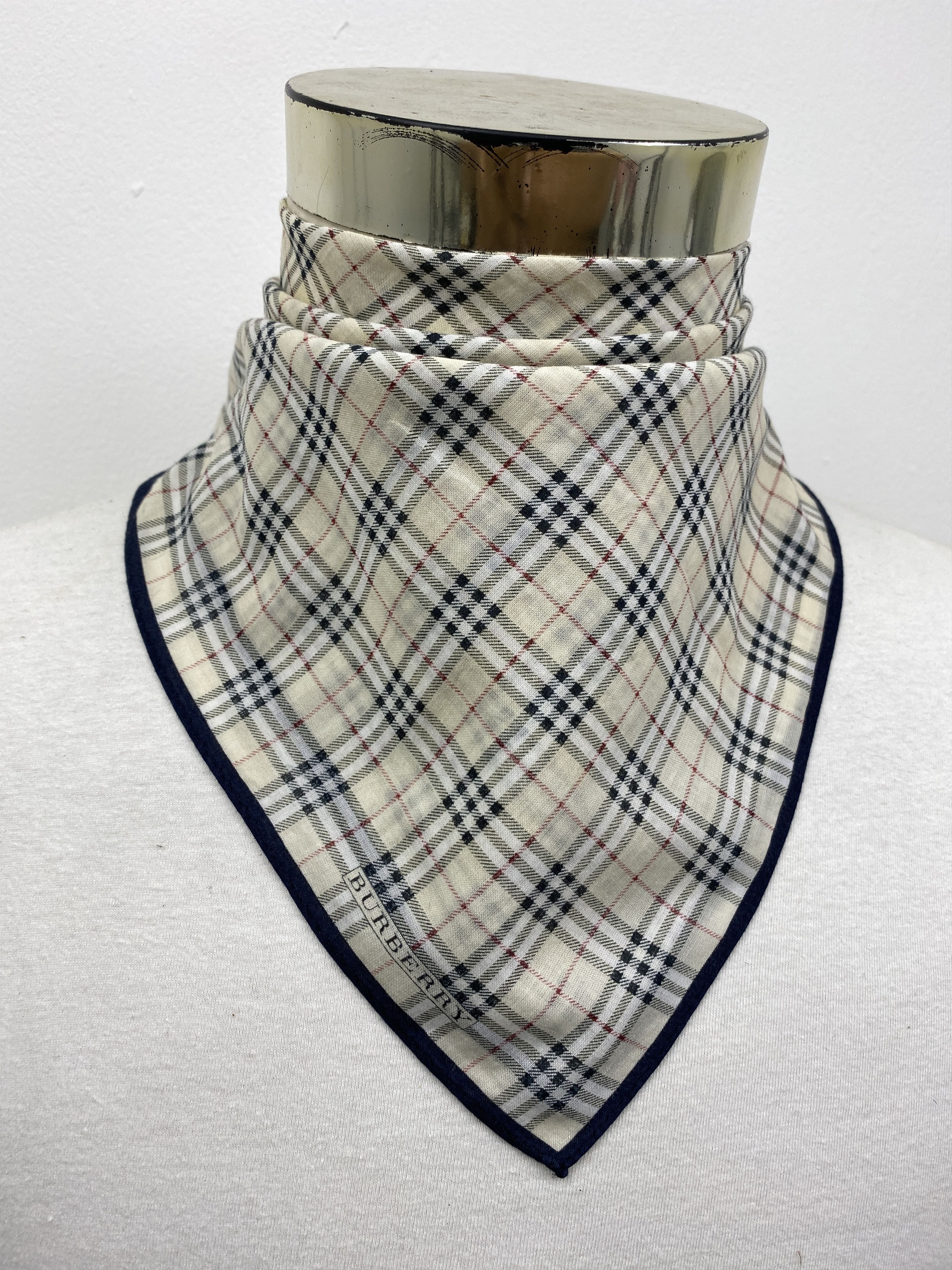 Burberry × Vintage Burberrys Handkerchief / Bandana / Neckerchief HKC0254 Size ONE SIZE - 1 Thumbnail