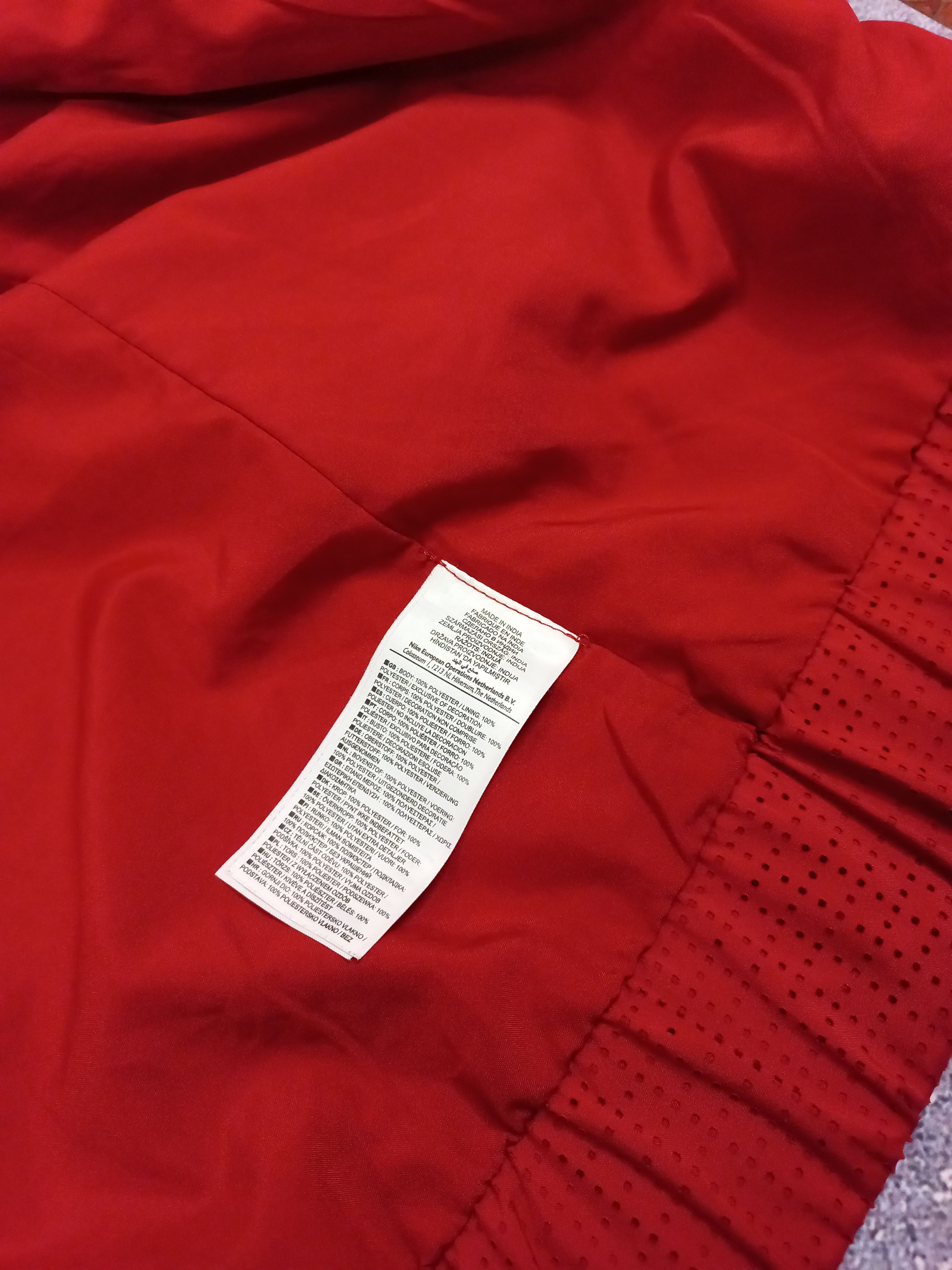 Nike Nike Manchester United AIG Track Jacket 2008–10 Vintage M Size US M / EU 48-50 / 2 - 5 Thumbnail